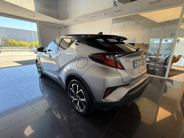 TOYOTA TOYOTA C-HR C-HR 1.8 Hybrid SQUARE Collection