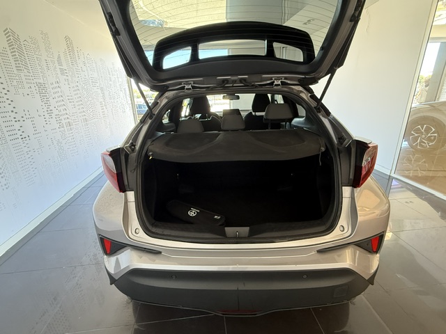 TOYOTA TOYOTA C-HR C-HR 1.8 Hybrid SQUARE Collection