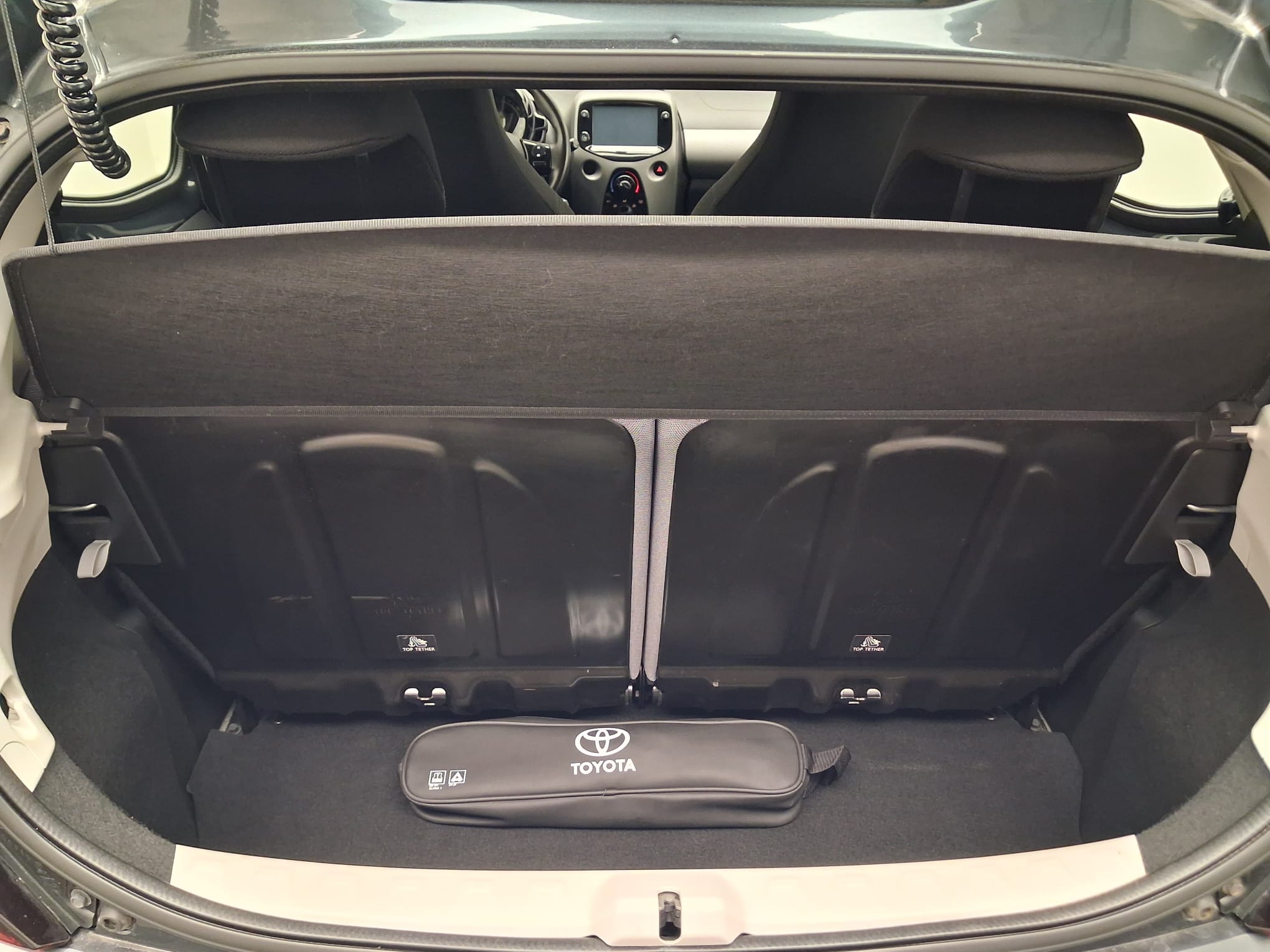 TOYOTA AYGO AYGO 5P 1.0 x-play + x-touch