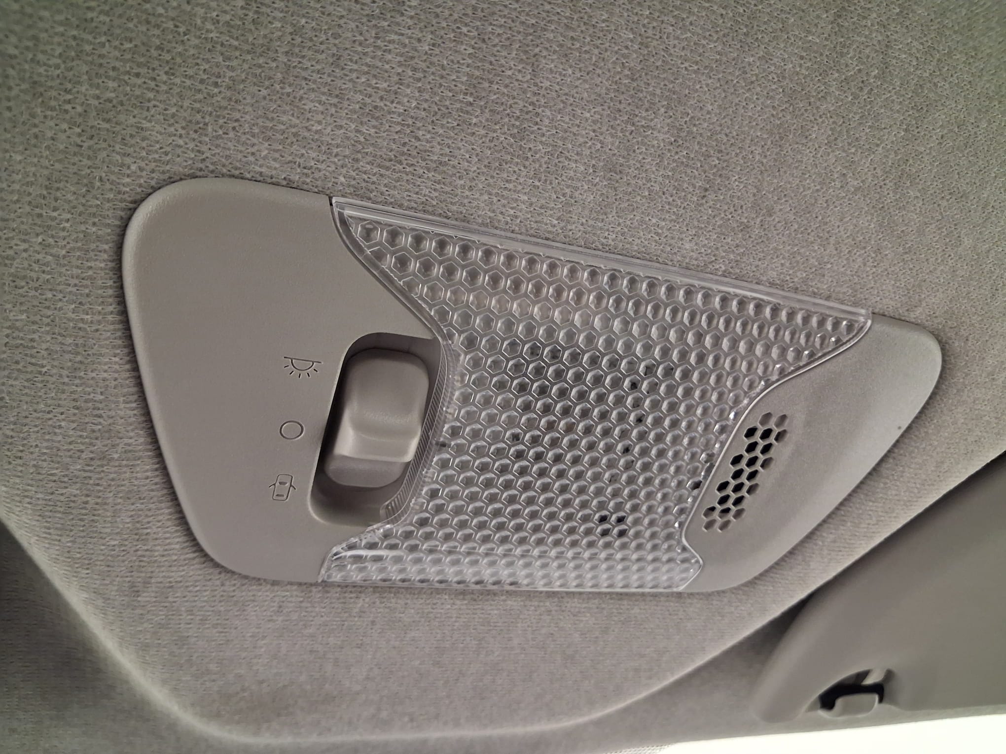 TOYOTA AYGO AYGO 5P 1.0 x-play + x-touch