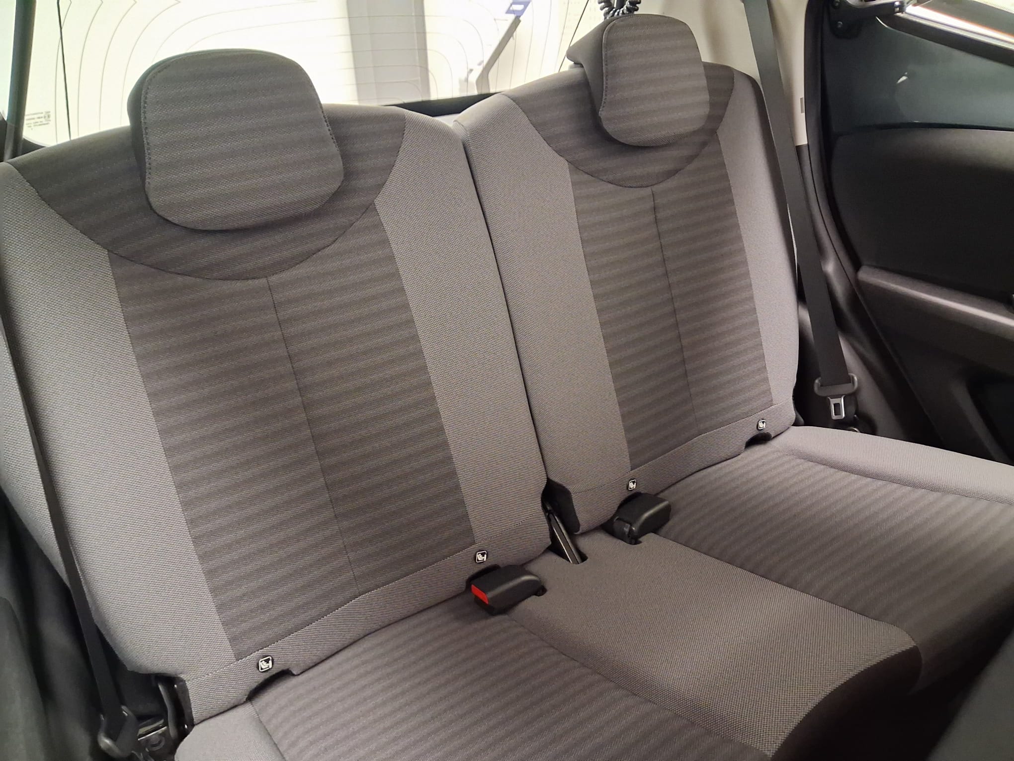 TOYOTA AYGO AYGO 5P 1.0 x-play + x-touch