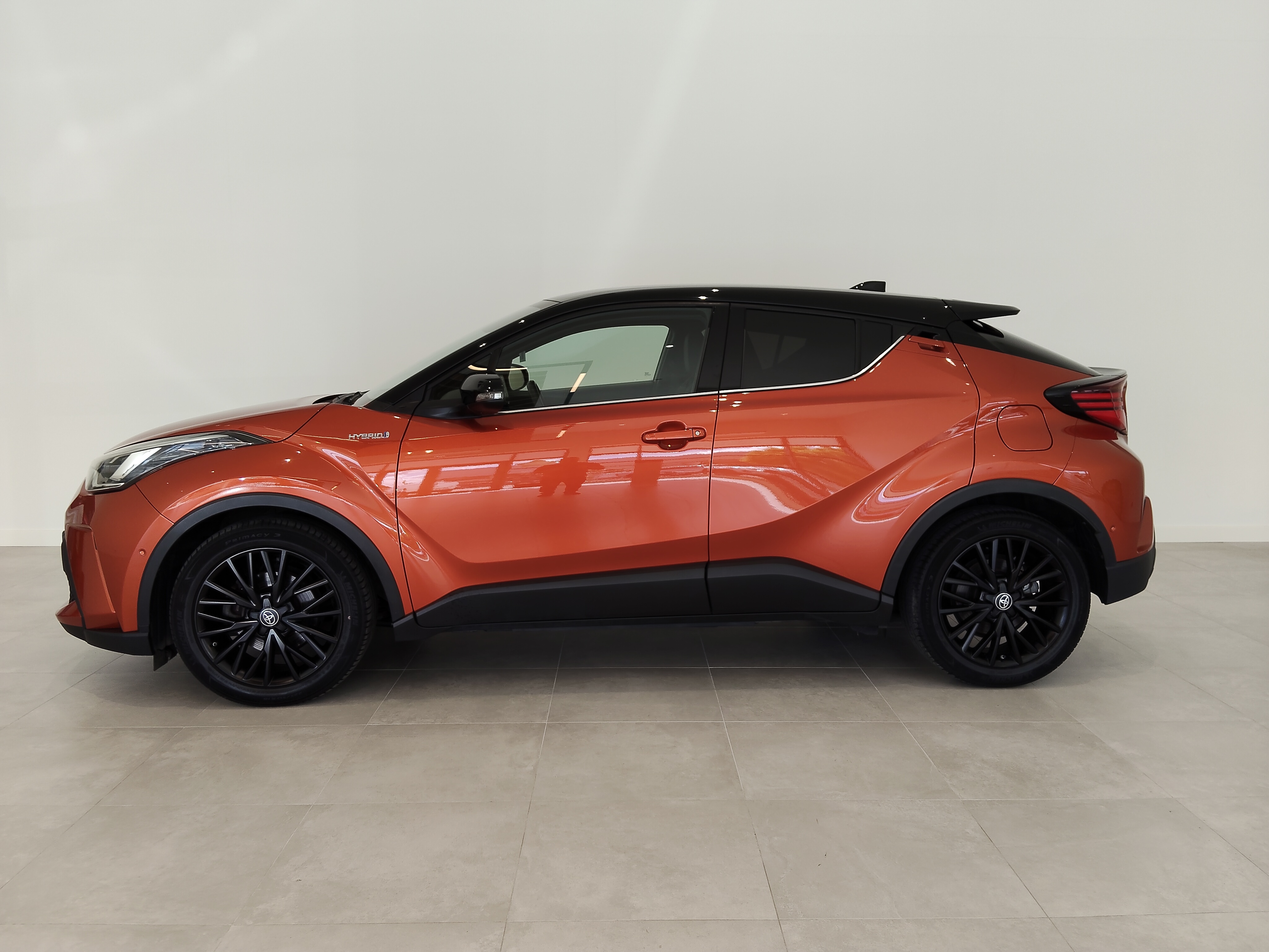 TOYOTA TOYOTA C-HR C-HR 2.0 Hybrid Dynamic Force Premier Edition