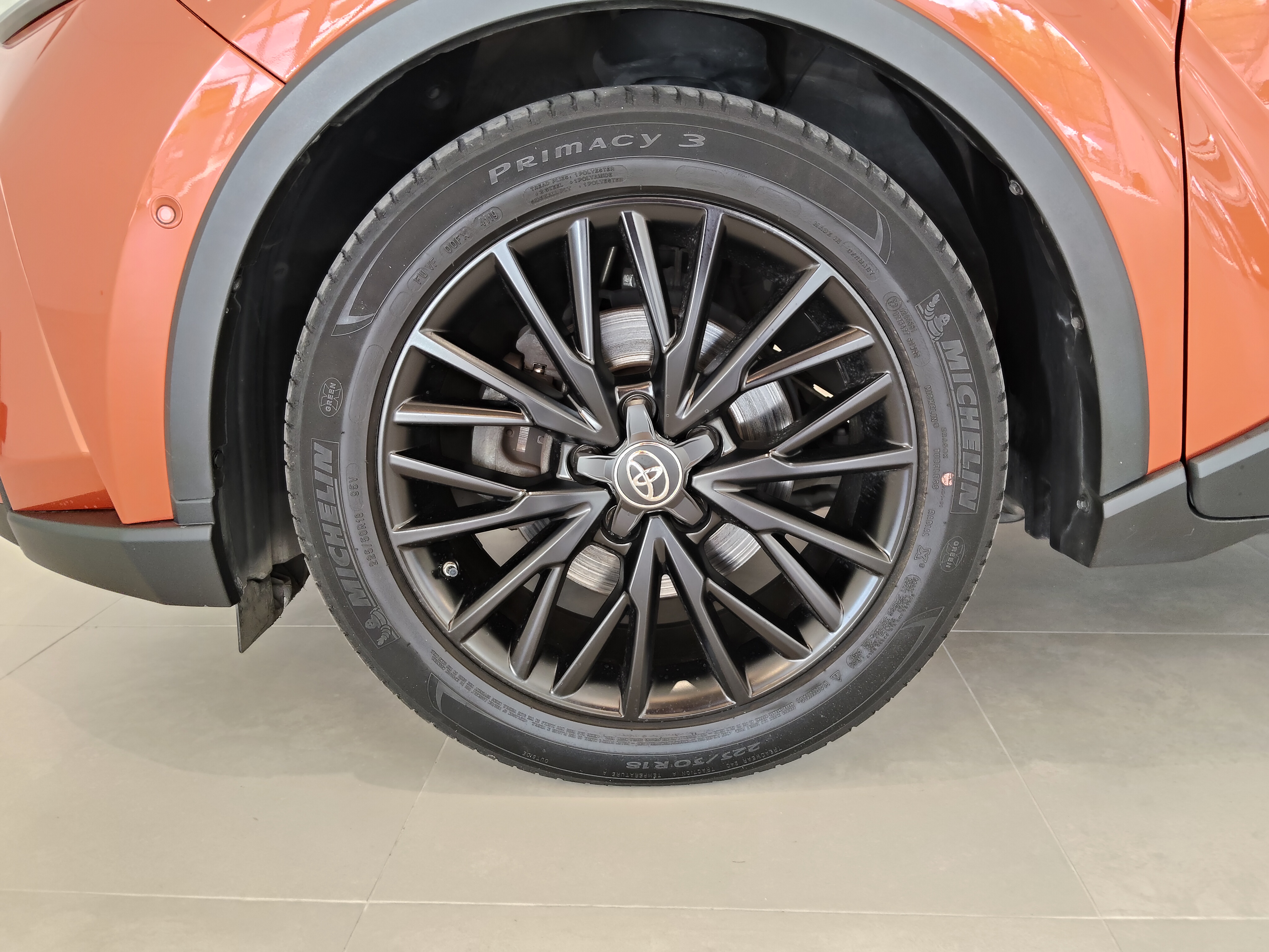 TOYOTA TOYOTA C-HR C-HR 2.0 Hybrid Dynamic Force Premier Edition