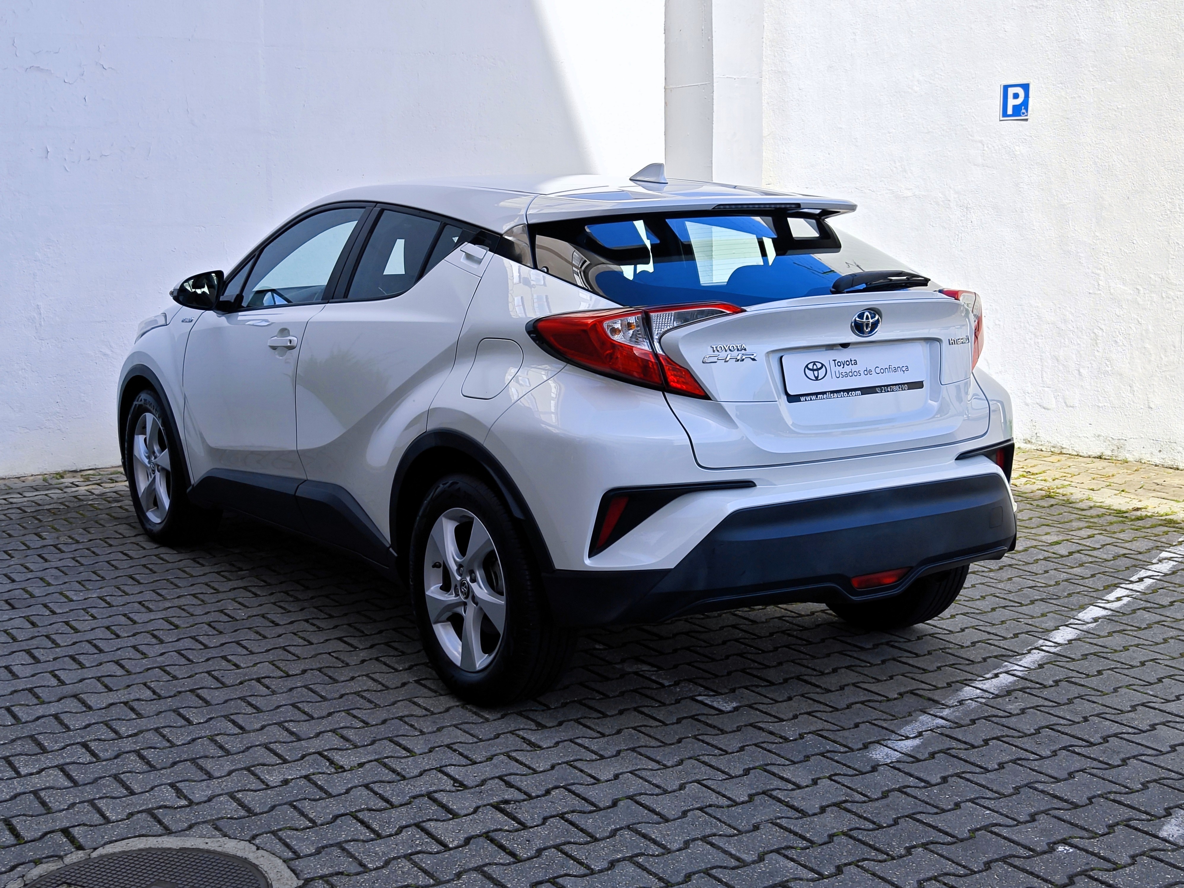 TOYOTA TOYOTA C-HR C-HR 1.8 Hybrid Comfort