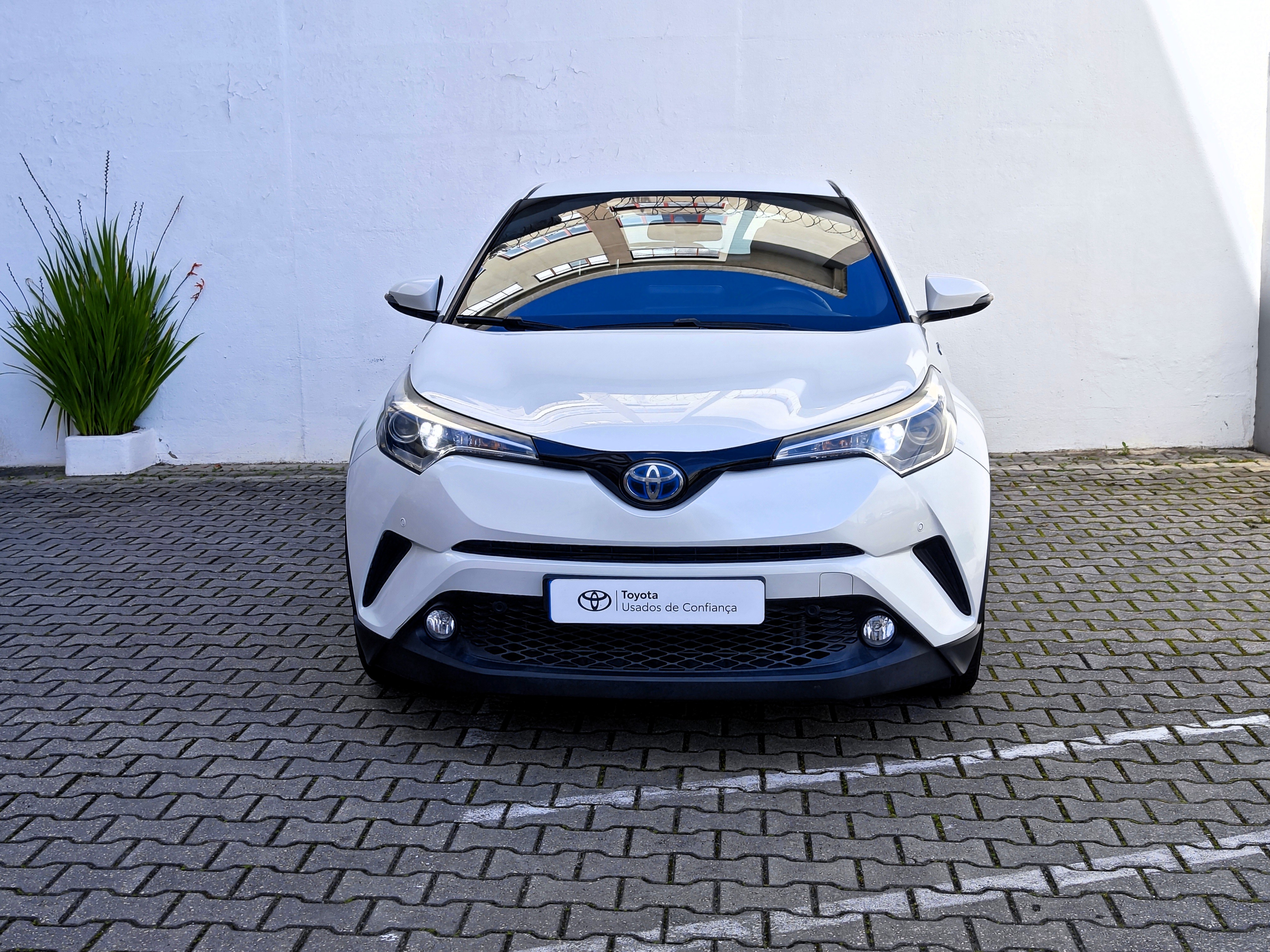 TOYOTA TOYOTA C-HR C-HR 1.8 Hybrid Comfort