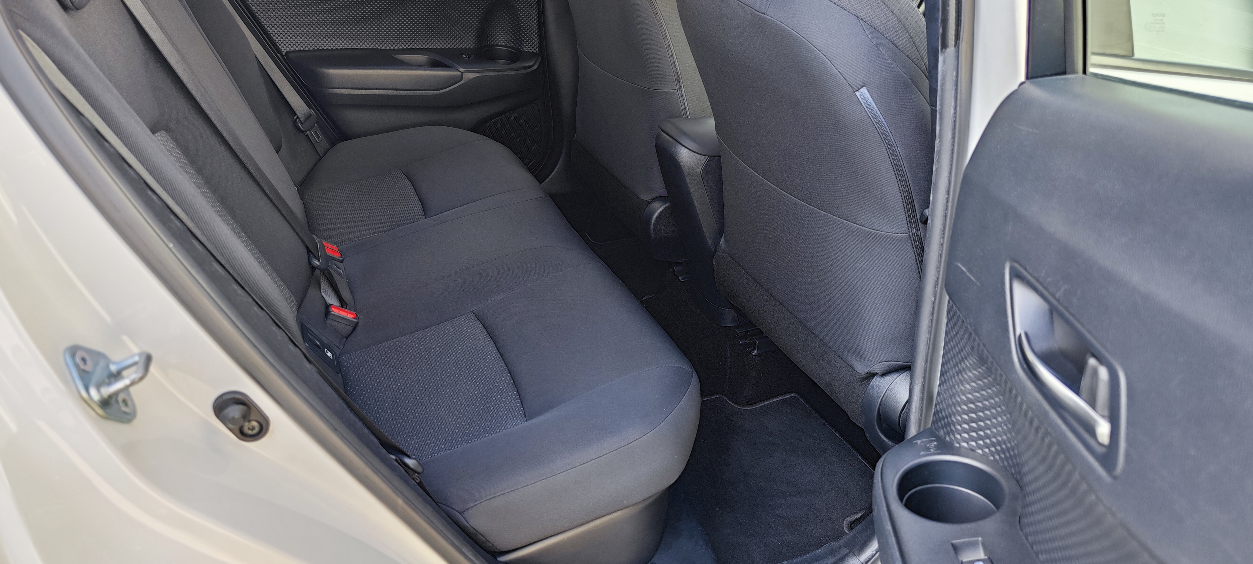 TOYOTA TOYOTA C-HR C-HR 1.8 Hybrid Comfort