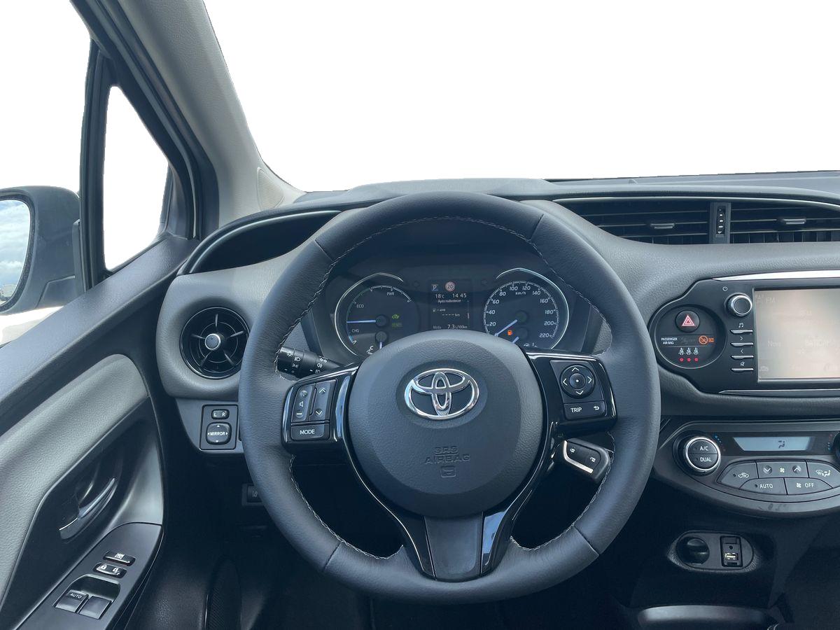 TOYOTA YARIS Yaris 1.5 Hybrid Comfort + Pack Style