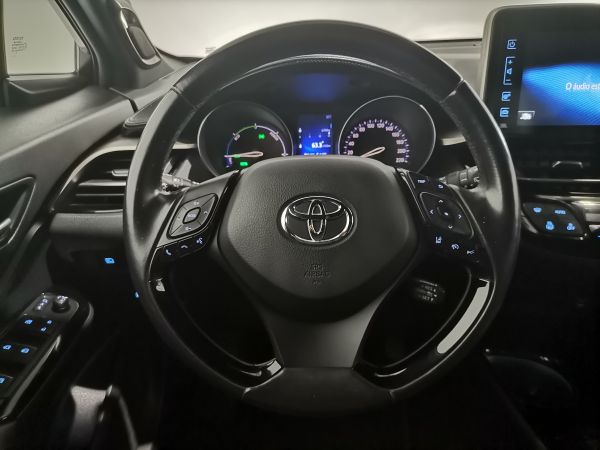 TOYOTA C-HR C-HR 1.8 Hybrid Lounge (GPL)