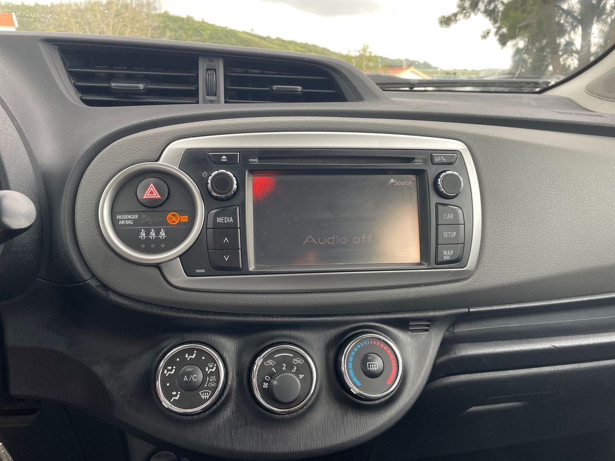 TOYOTA YARIS Yaris 1.0 5P Trend