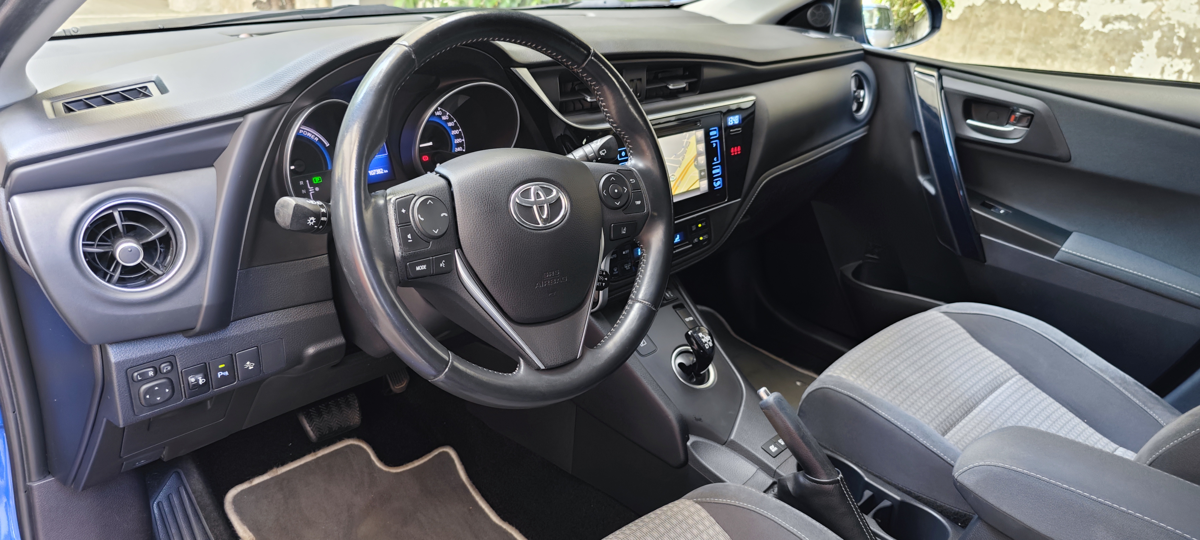 TOYOTA AURIS Auris HB 1.8 Hybrid SQUARE Collection