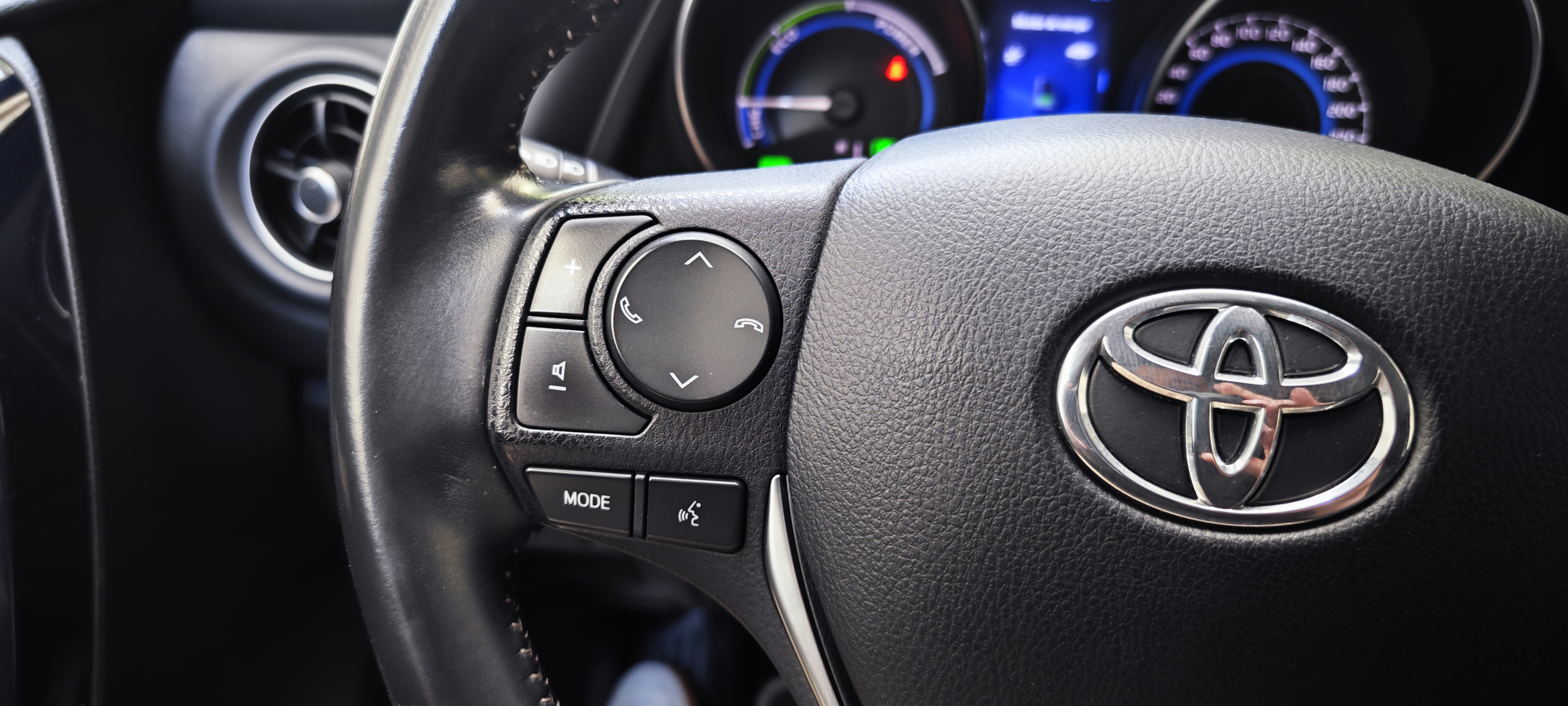 TOYOTA AURIS Auris HB 1.8 Hybrid SQUARE Collection
