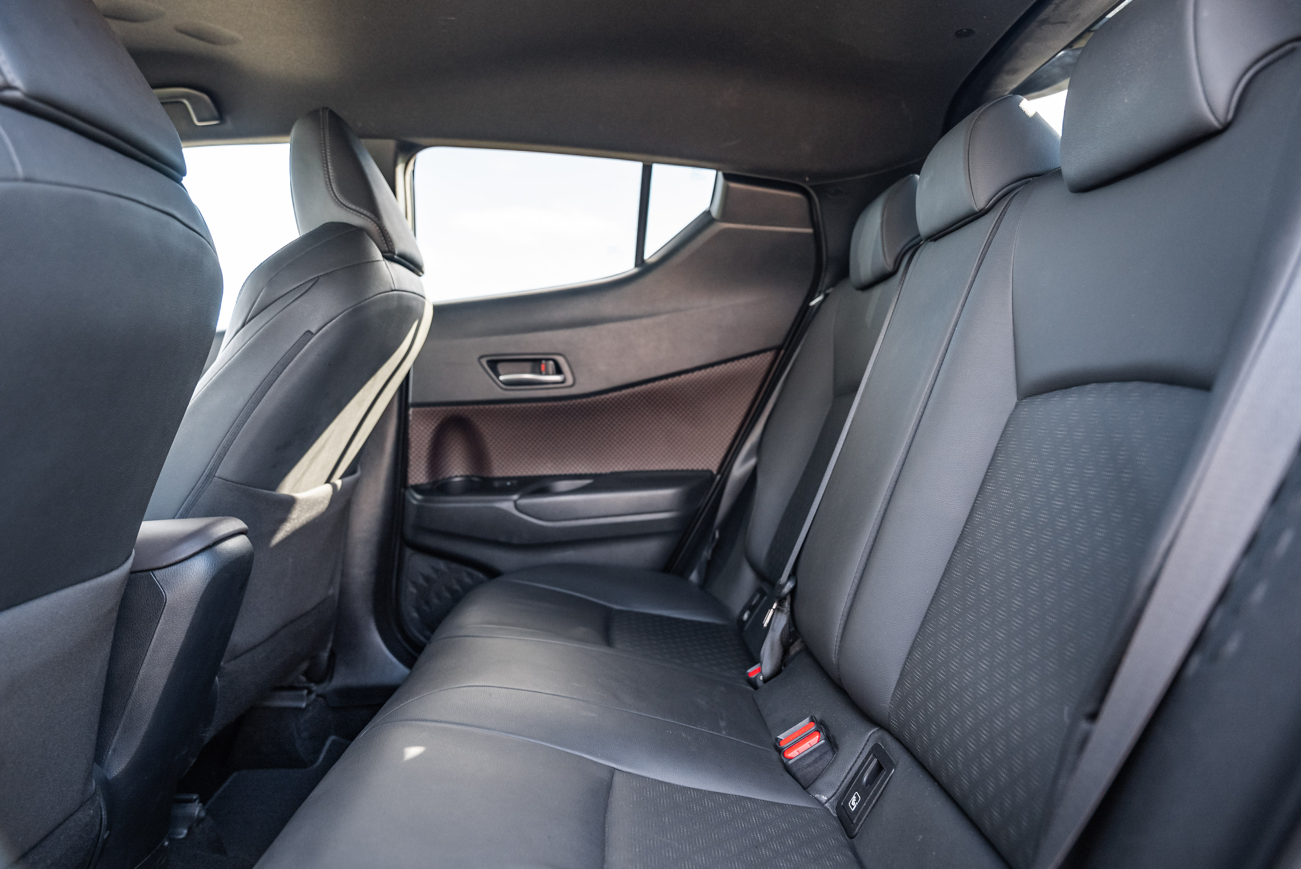 TOYOTA TOYOTA C-HR C-HR 1.8 Hybrid Exclusive + Pack Luxury