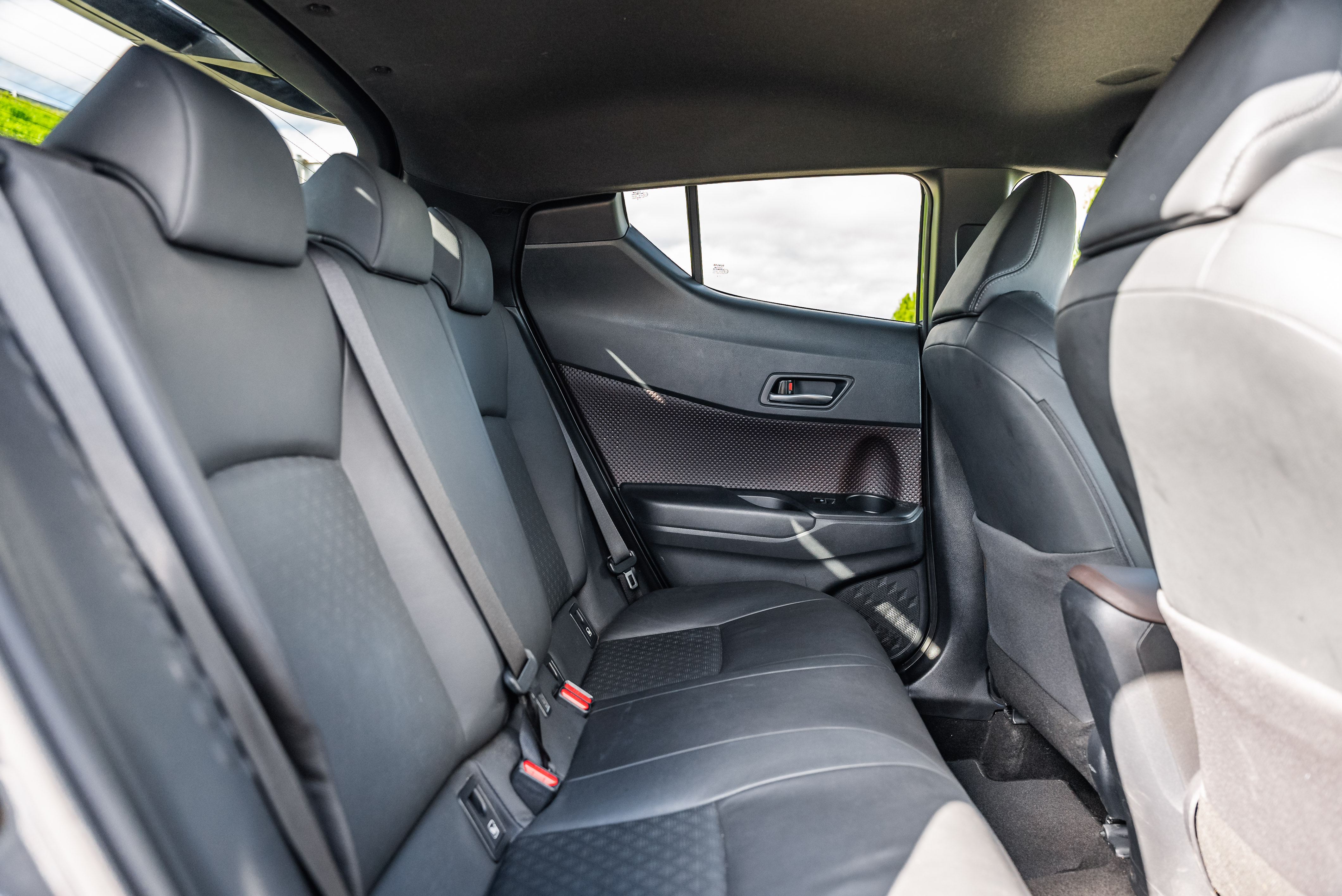 TOYOTA TOYOTA C-HR C-HR 1.8 Hybrid Exclusive + Pack Luxury