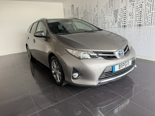 TOYOTA AURIS Auris HSD TS Sport