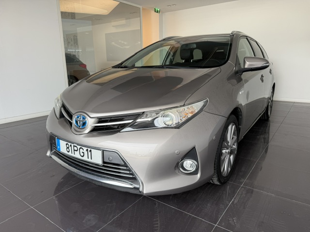 TOYOTA AURIS Auris HSD TS Sport