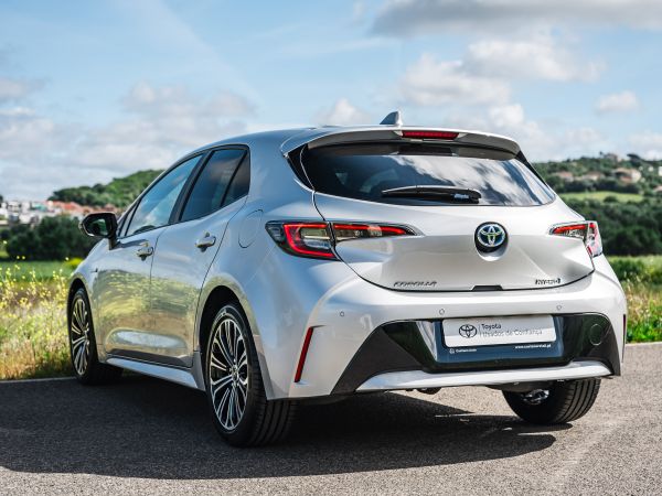 TOYOTA COROLLA HB 1.8 Hybrid Comfort + Pack Sport