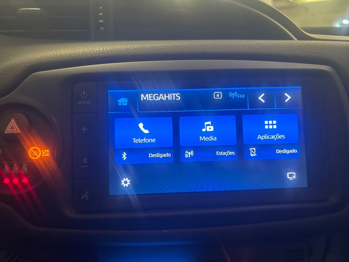 TOYOTA YARIS Yaris 1.5 Hybrid 20 Anos