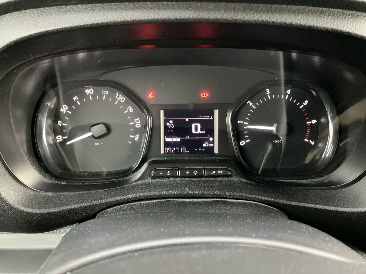 TOYOTA PROACE VAN L1 1.5D 120cv classe 1 portagem