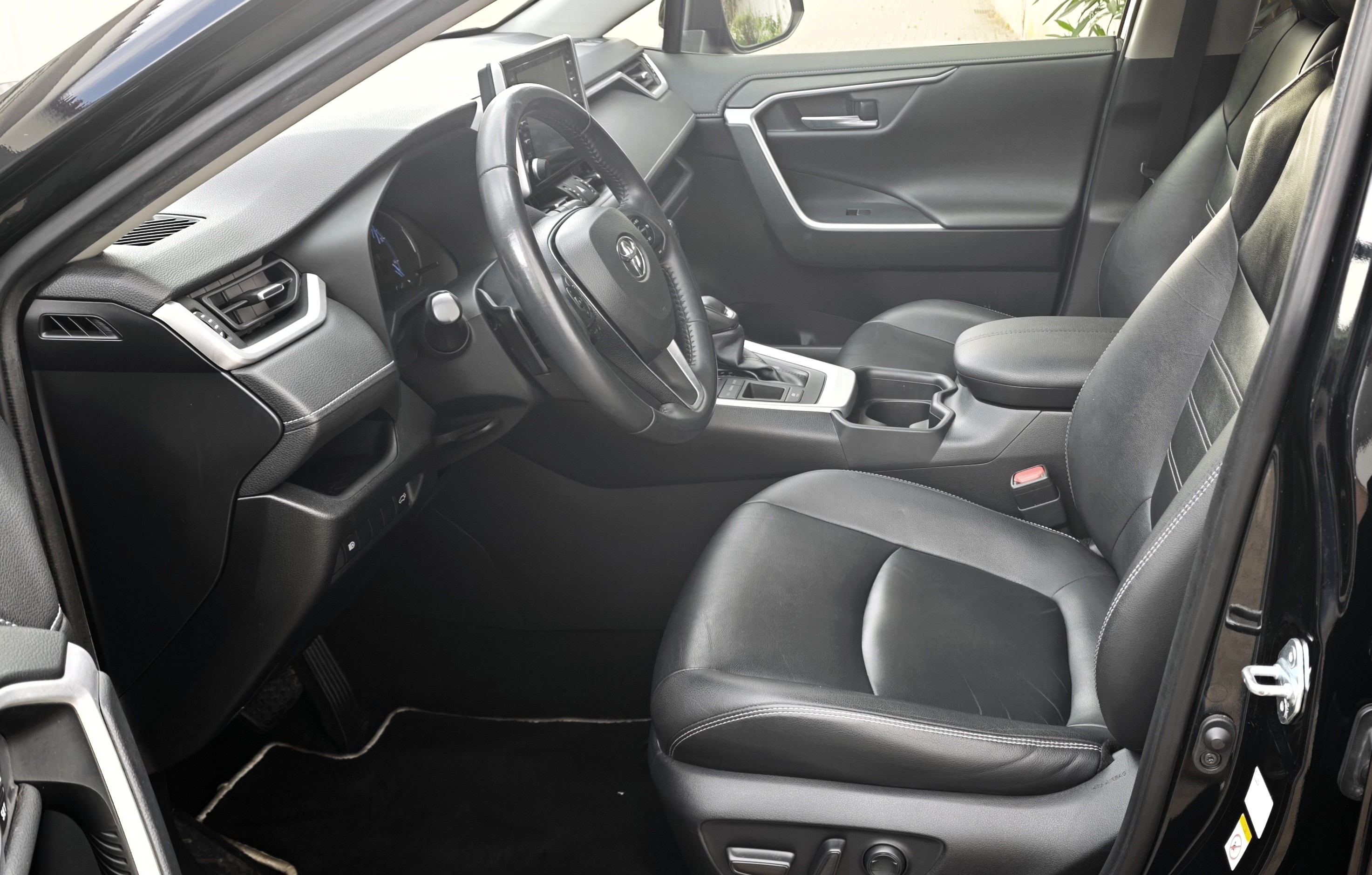 TOYOTA RAV4 RAV4 2.5 Hybrid Dynamic Force Exclusive