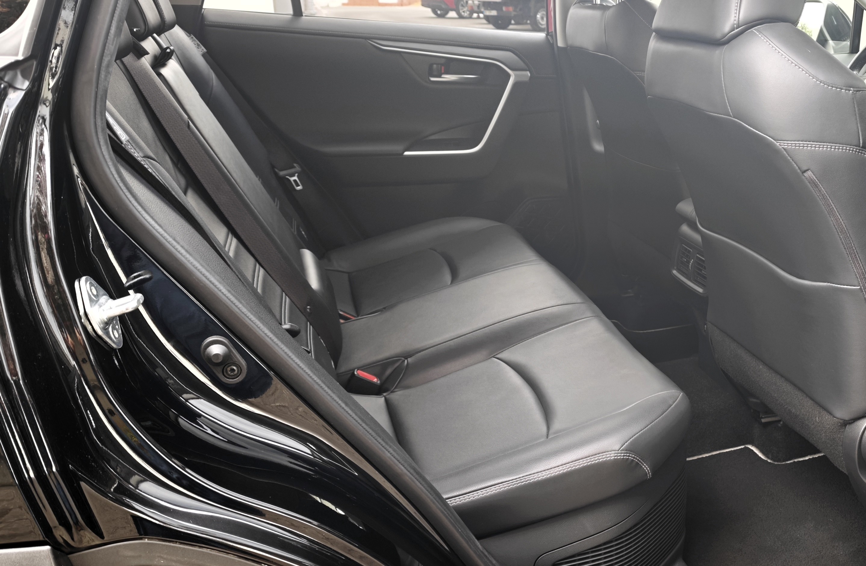 TOYOTA RAV4 RAV4 2.5 Hybrid Dynamic Force Exclusive