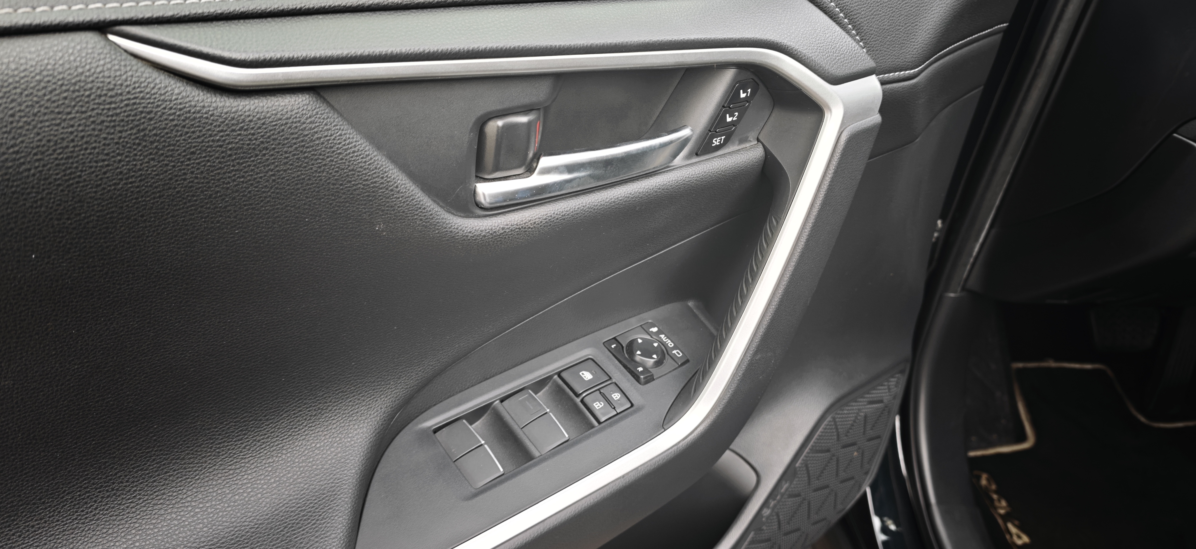 TOYOTA RAV4 RAV4 2.5 Hybrid Dynamic Force Exclusive