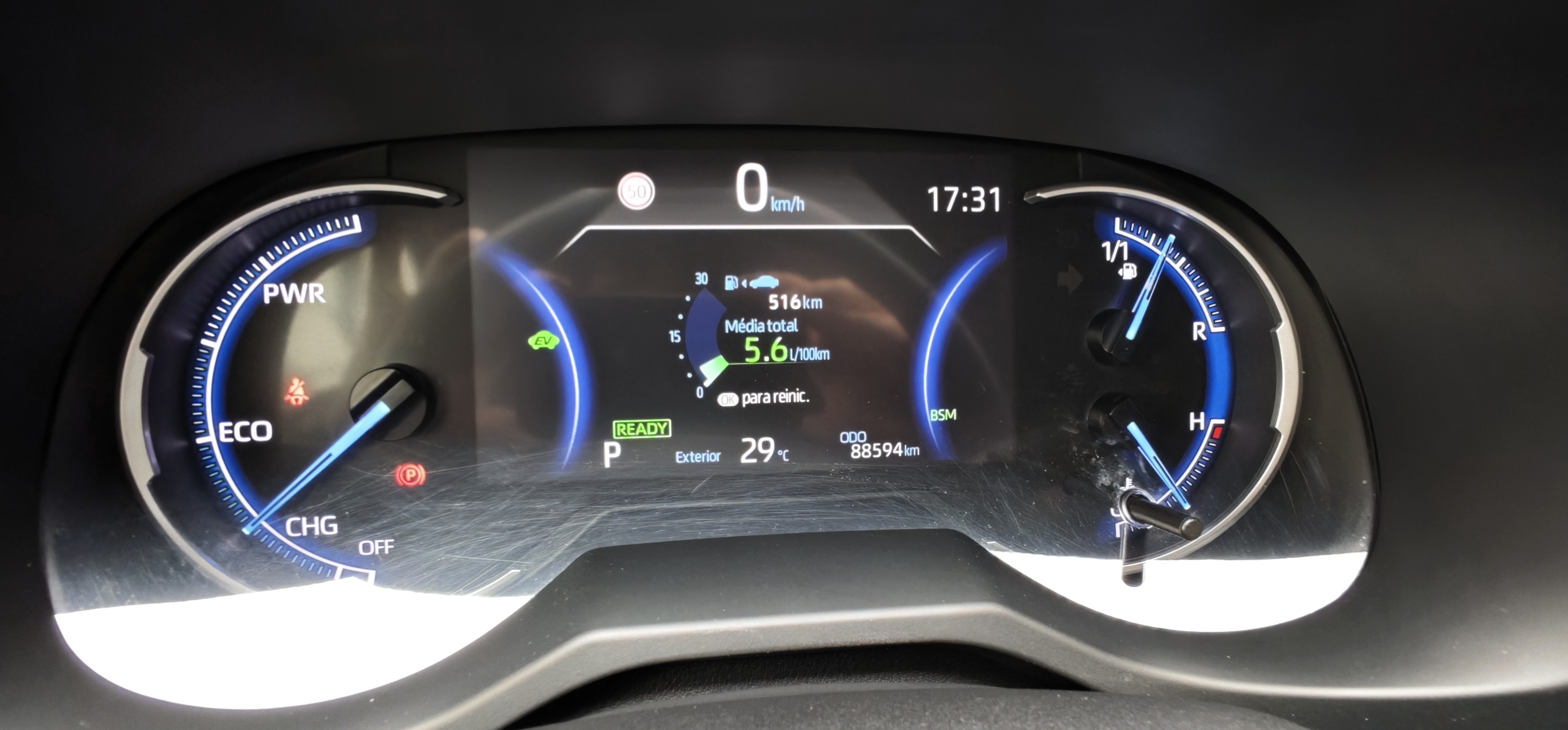TOYOTA RAV4 RAV4 2.5 Hybrid Dynamic Force Exclusive