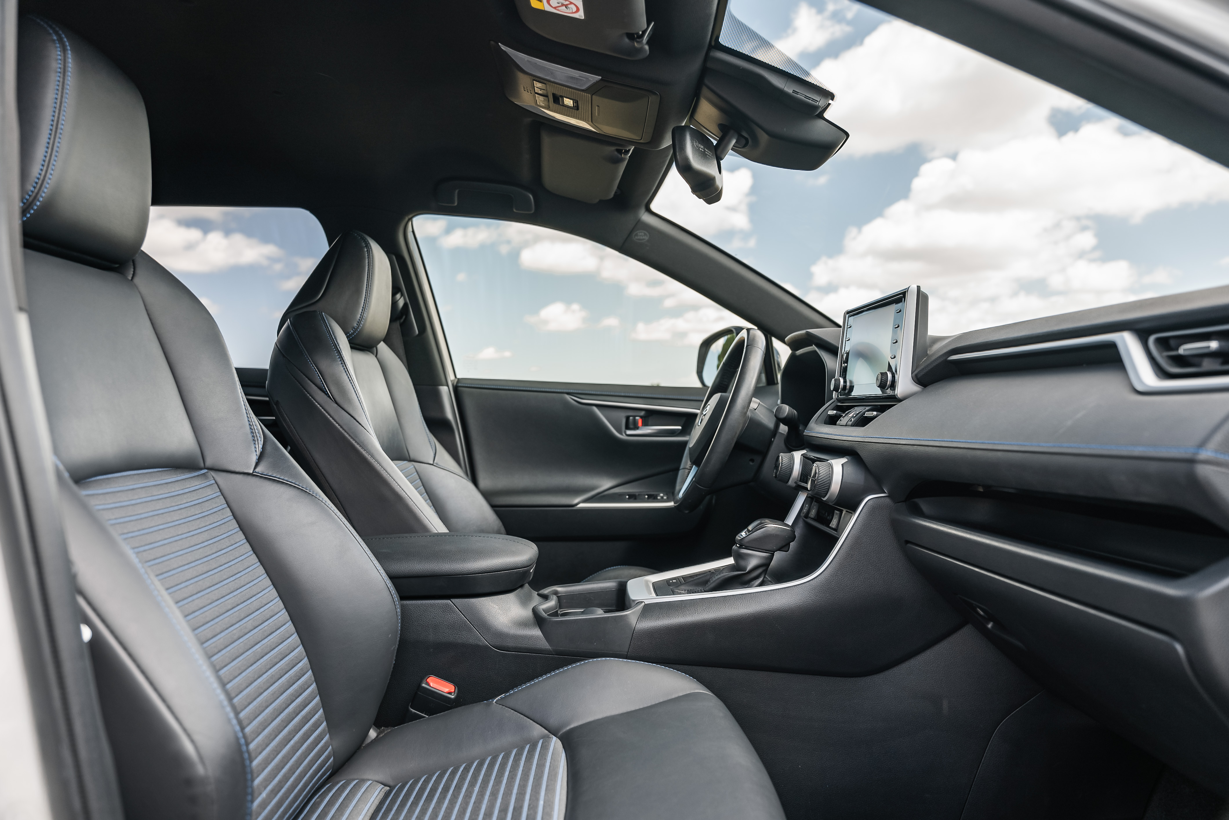 TOYOTA RAV4 RAV4 2.5 Hybrid Dynamic Force SQUARE Collection