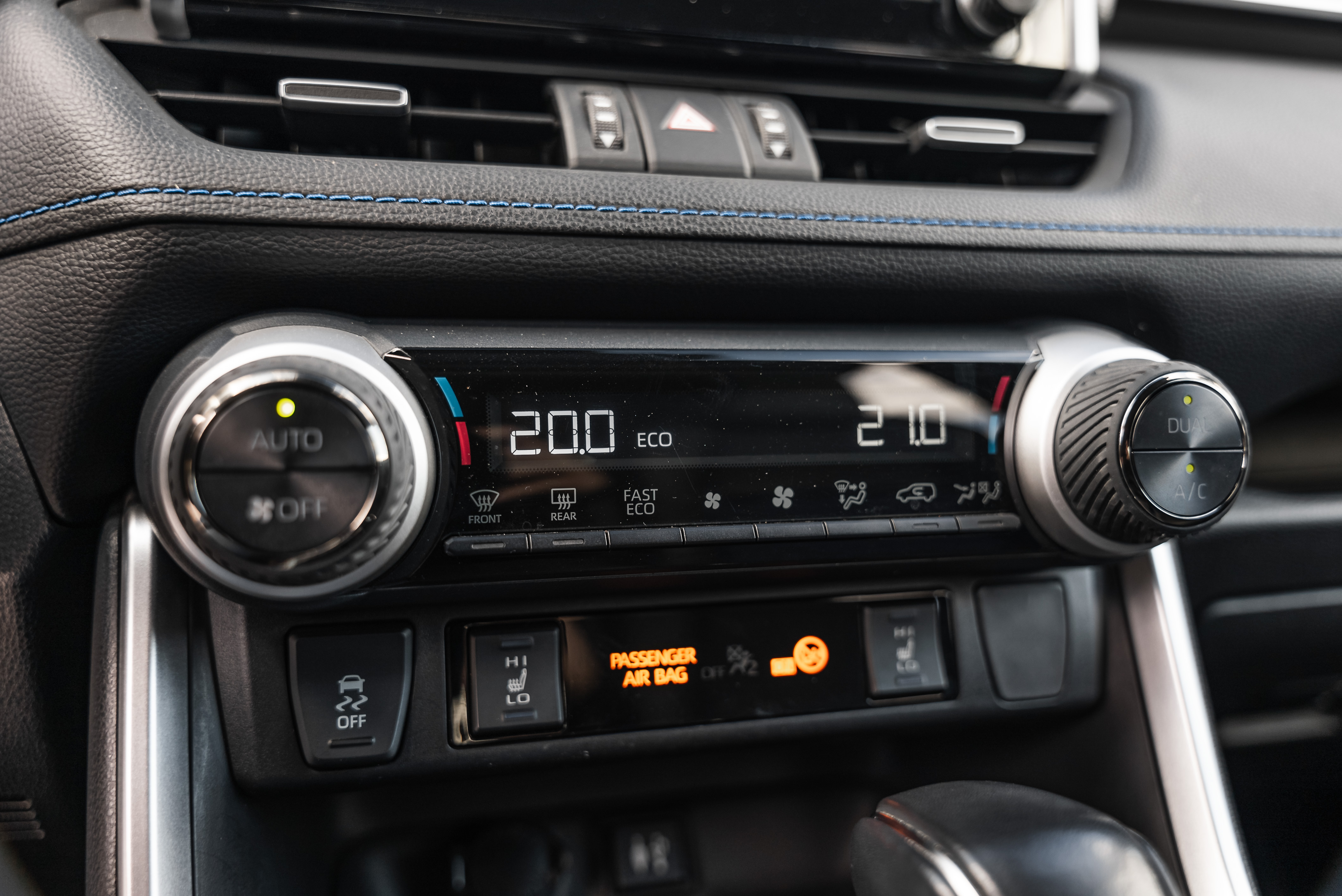 TOYOTA RAV4 RAV4 2.5 Hybrid Dynamic Force SQUARE Collection