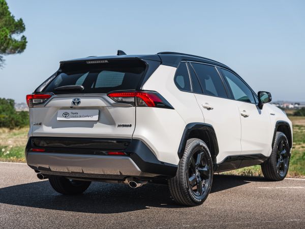 TOYOTA RAV4 RAV4 2.5 Hybrid Dynamic Force SQUARE Collection