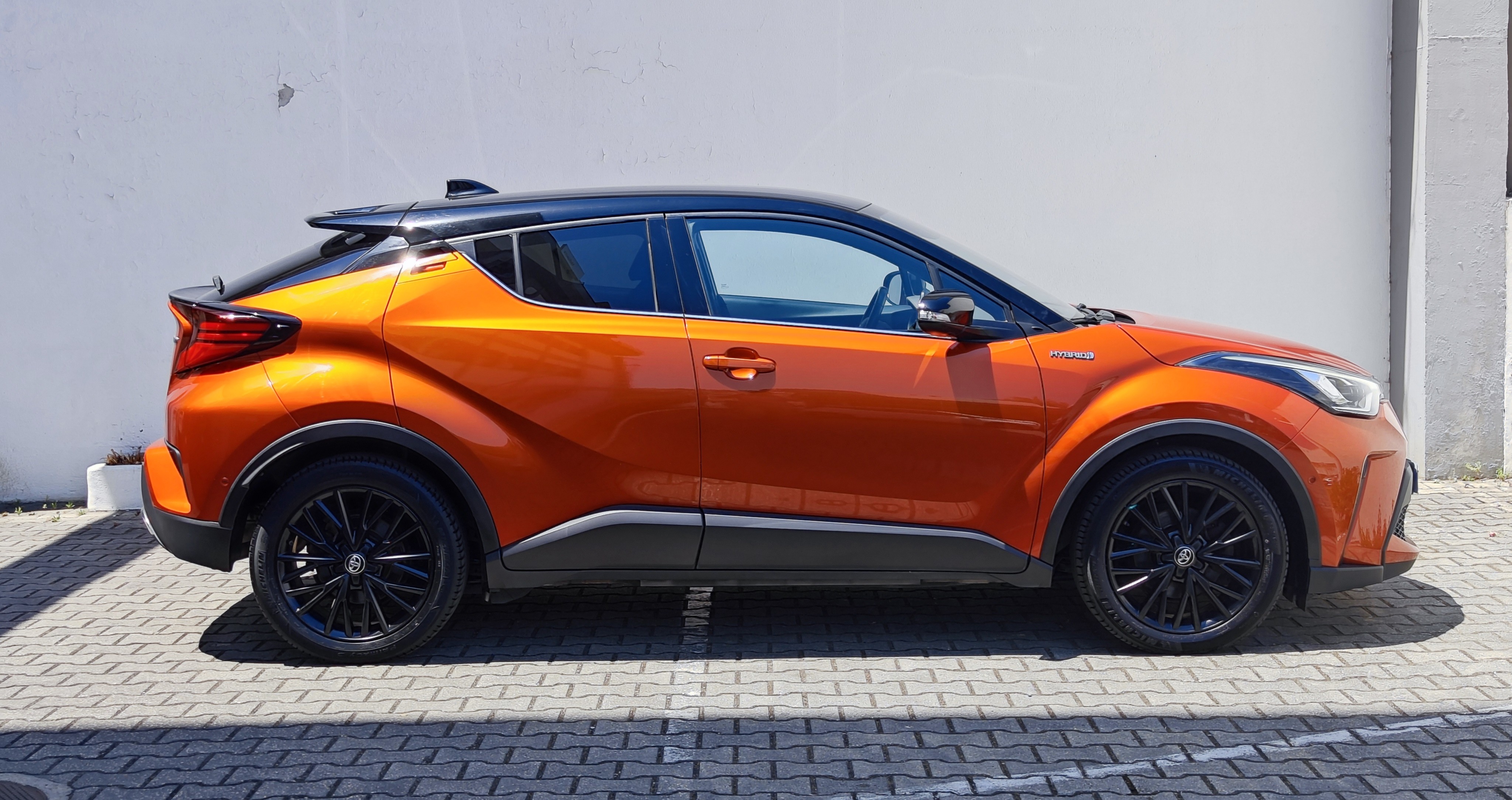 TOYOTA TOYOTA C-HR C-HR 2.0 Hybrid Dynamic Force Premier Edition