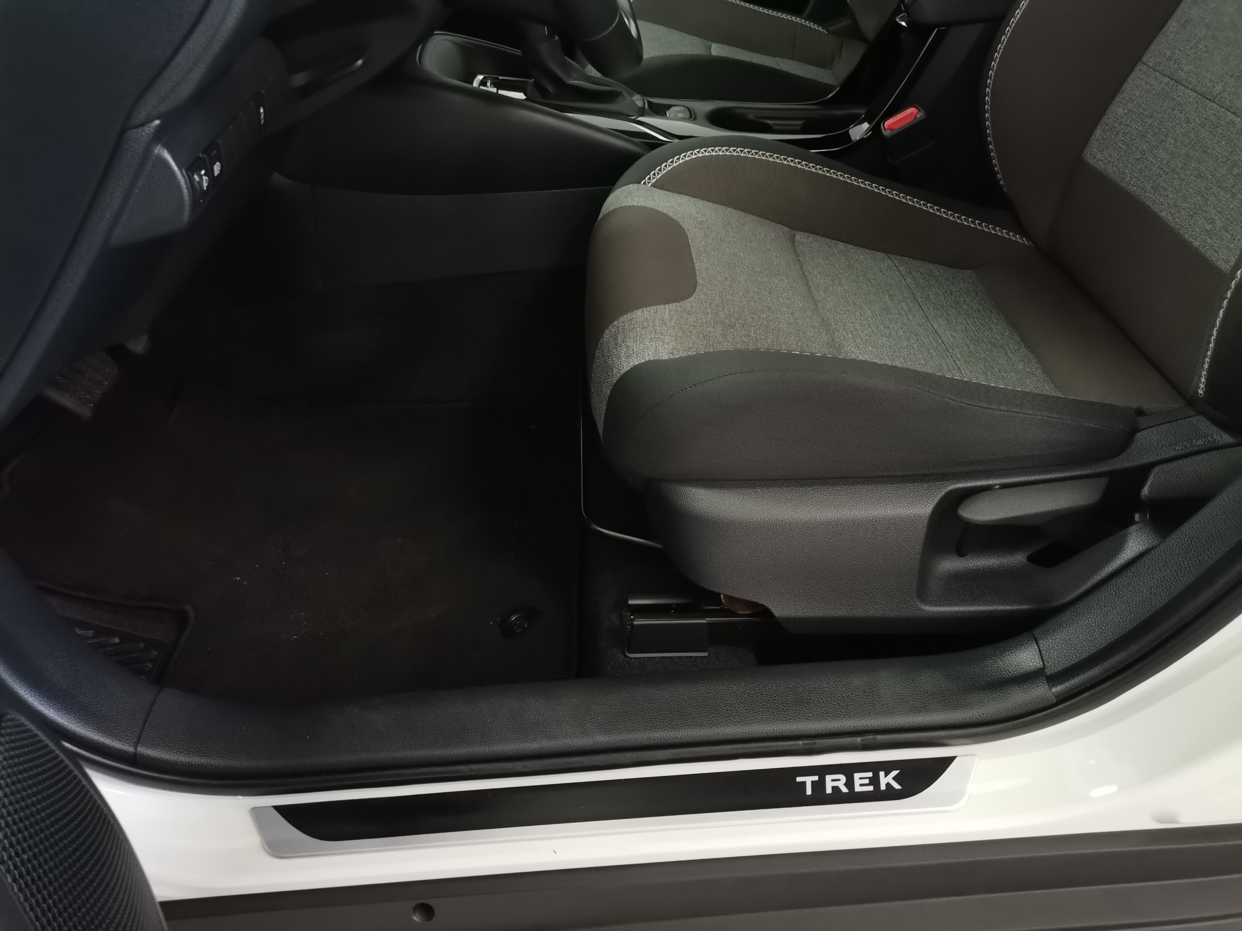 TOYOTA COROLLA TS Corolla TS 1.8 Hybrid TREK