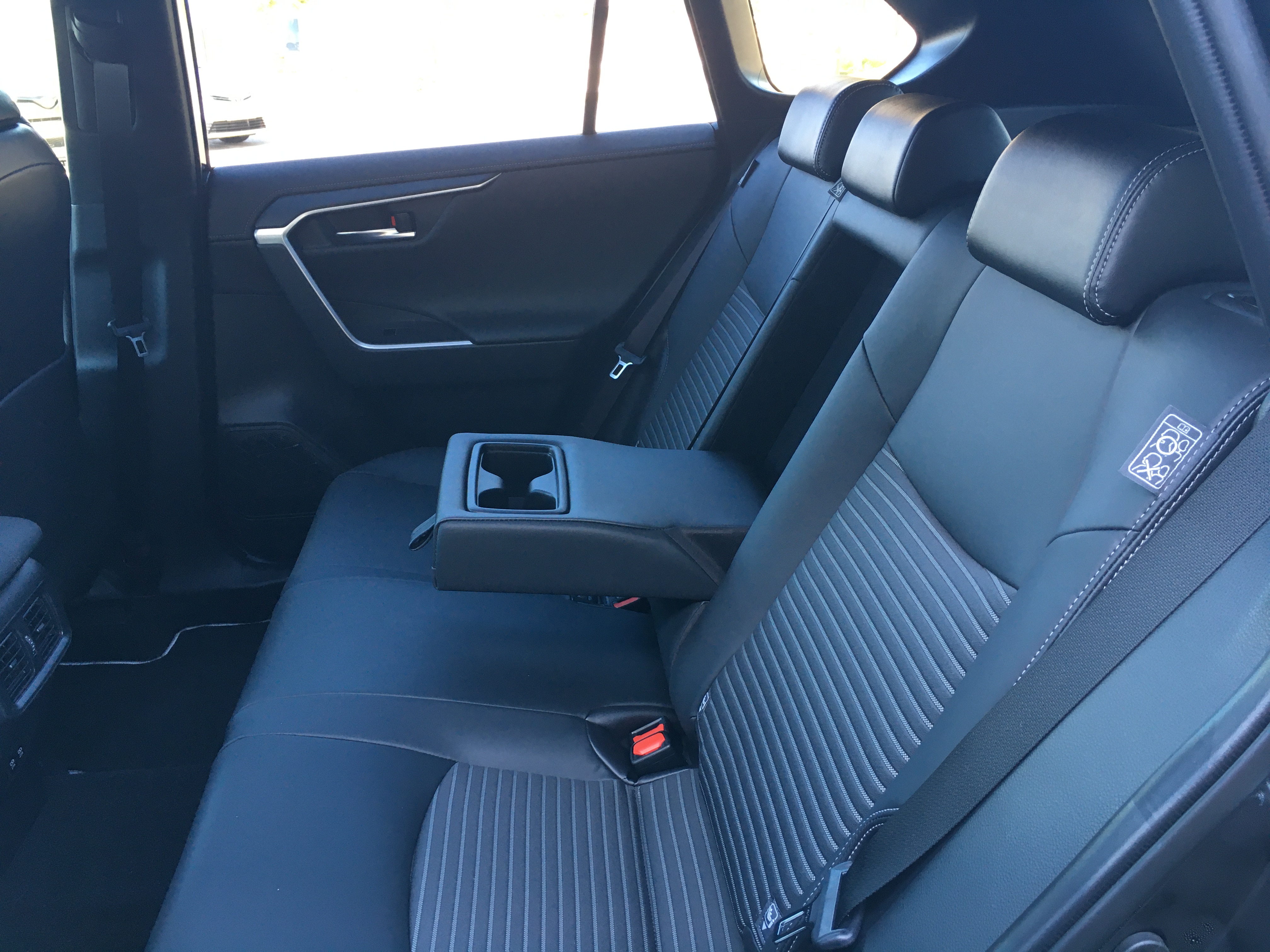TOYOTA RAV4 RAV4 2.5 Hybrid Dynamic Force SQUARE Collection