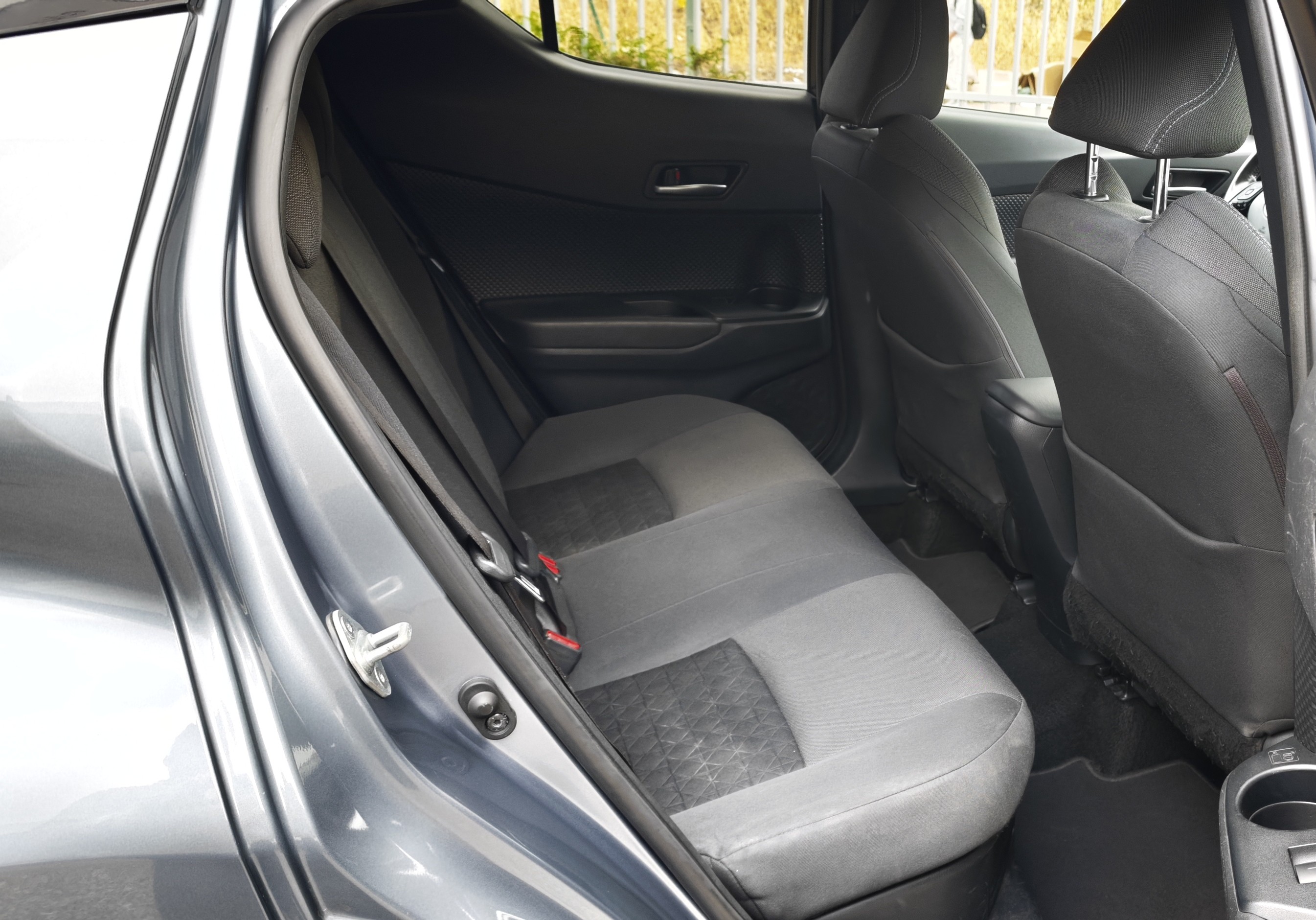 TOYOTA TOYOTA C-HR C-HR 2.0 Hybrid Dynamic Force SQUARE Collection