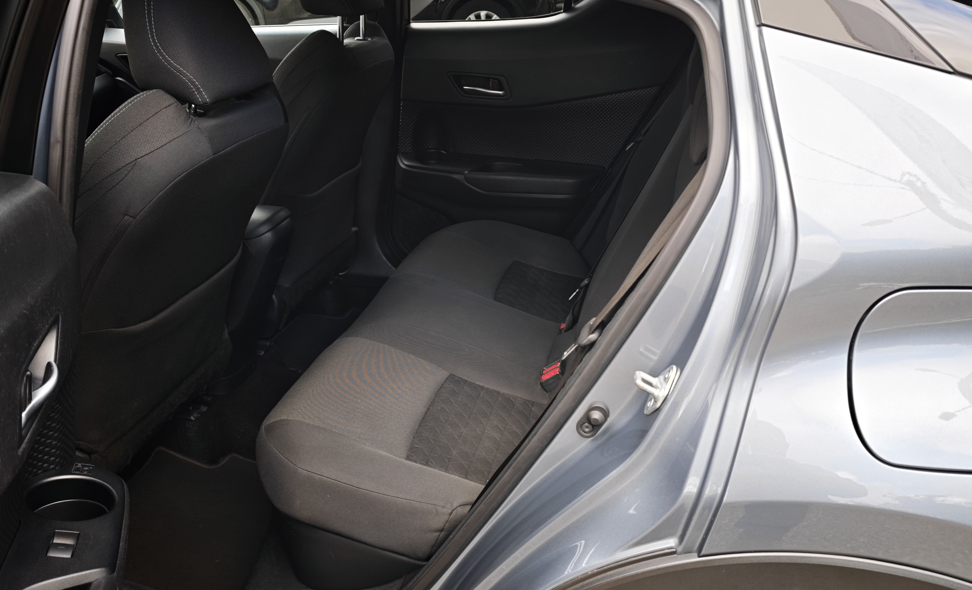 TOYOTA TOYOTA C-HR C-HR 2.0 Hybrid Dynamic Force SQUARE Collection