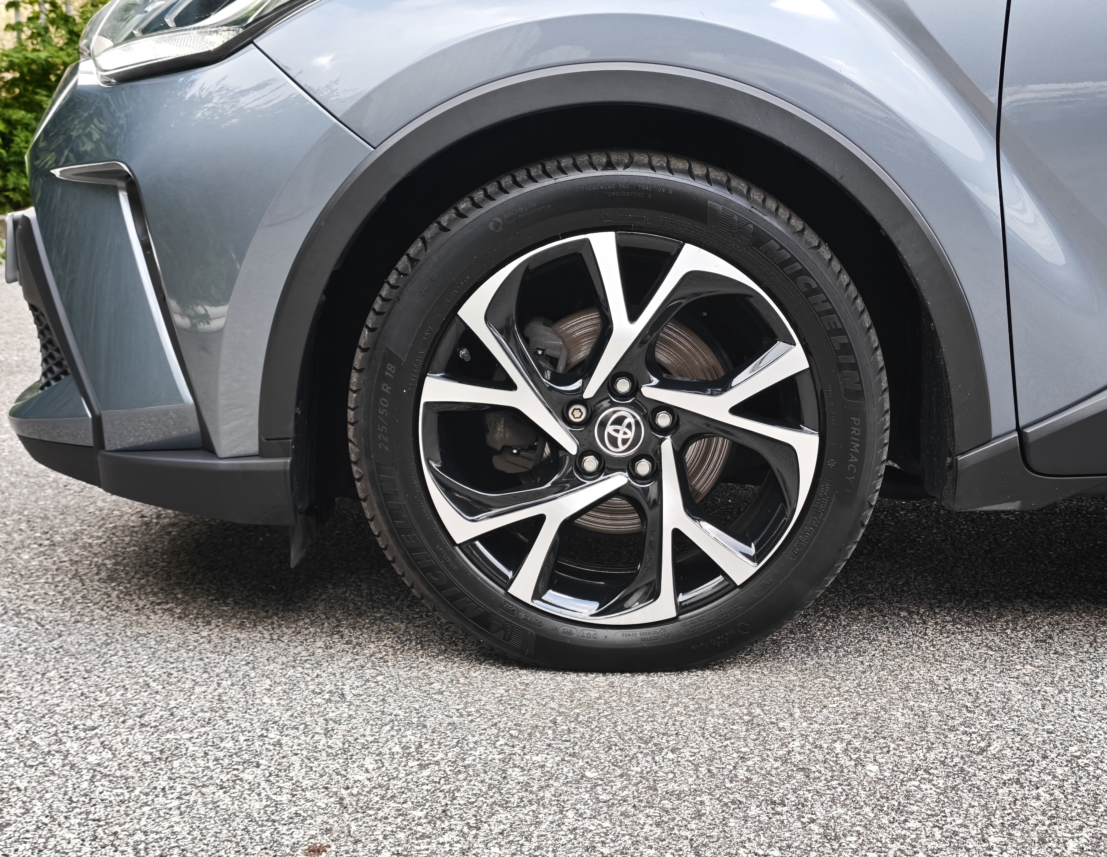TOYOTA TOYOTA C-HR C-HR 2.0 Hybrid Dynamic Force SQUARE Collection