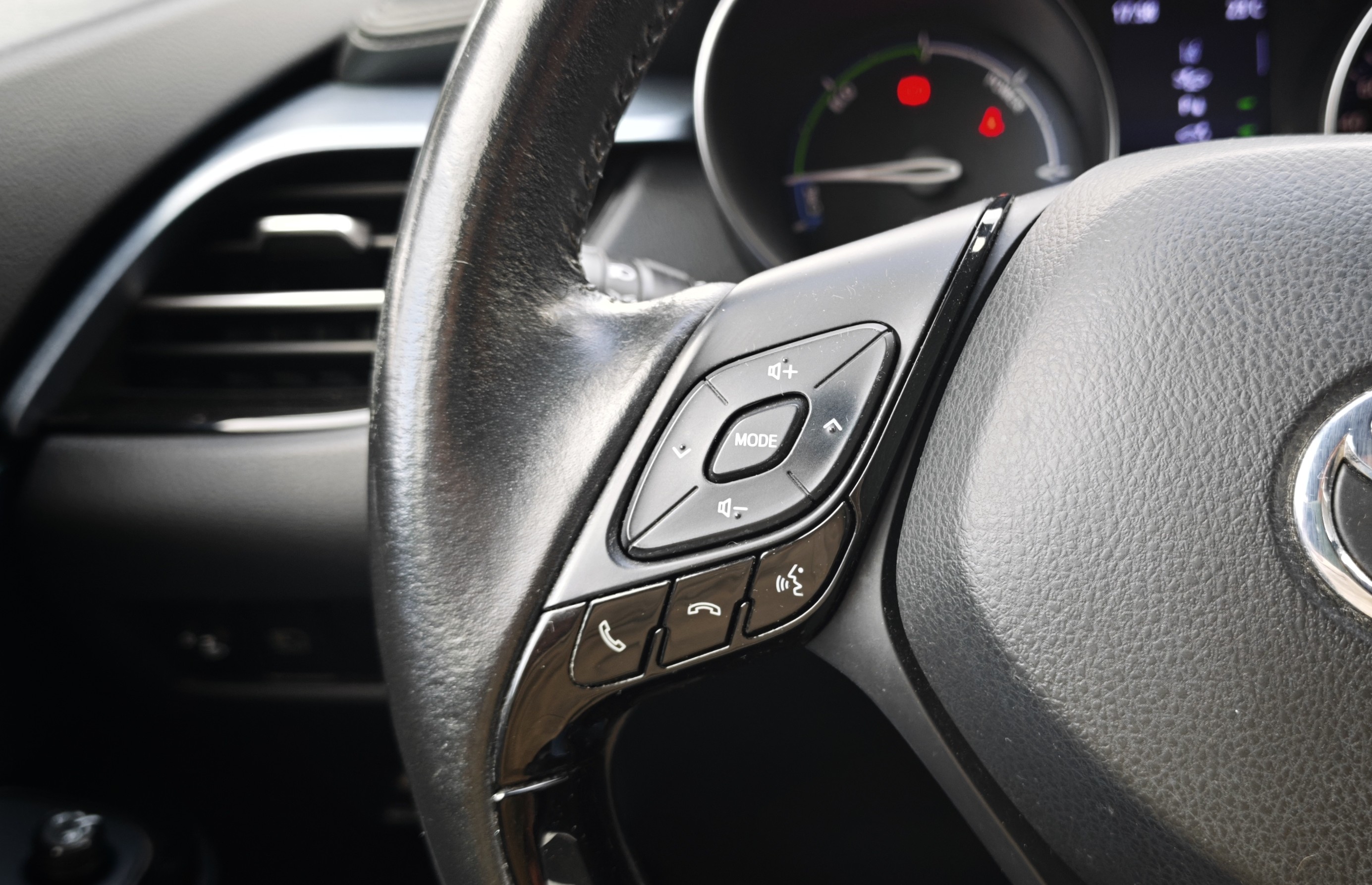 TOYOTA TOYOTA C-HR C-HR 2.0 Hybrid Dynamic Force SQUARE Collection