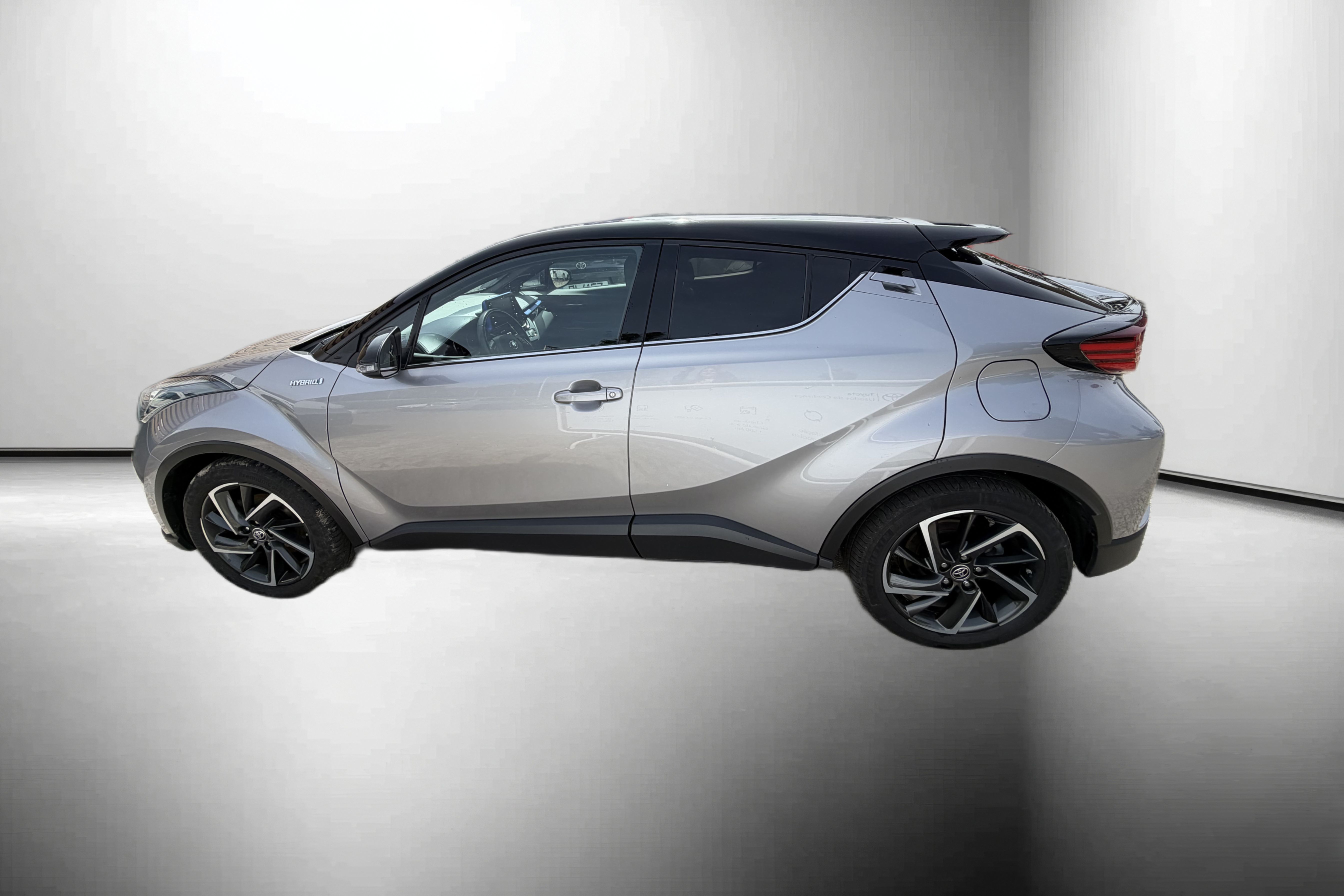 TOYOTA TOYOTA C-HR C-HR 2.0 Hybrid Dynamic Force Lounge