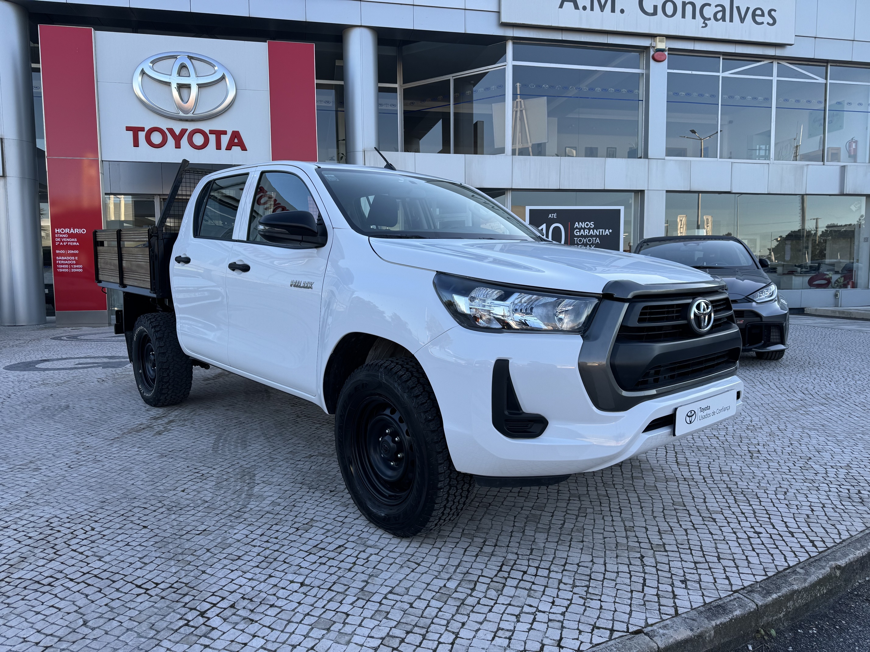TOYOTA HILUX Hilux 2.4D 4x4 Cabina Dupla Chassis 3L