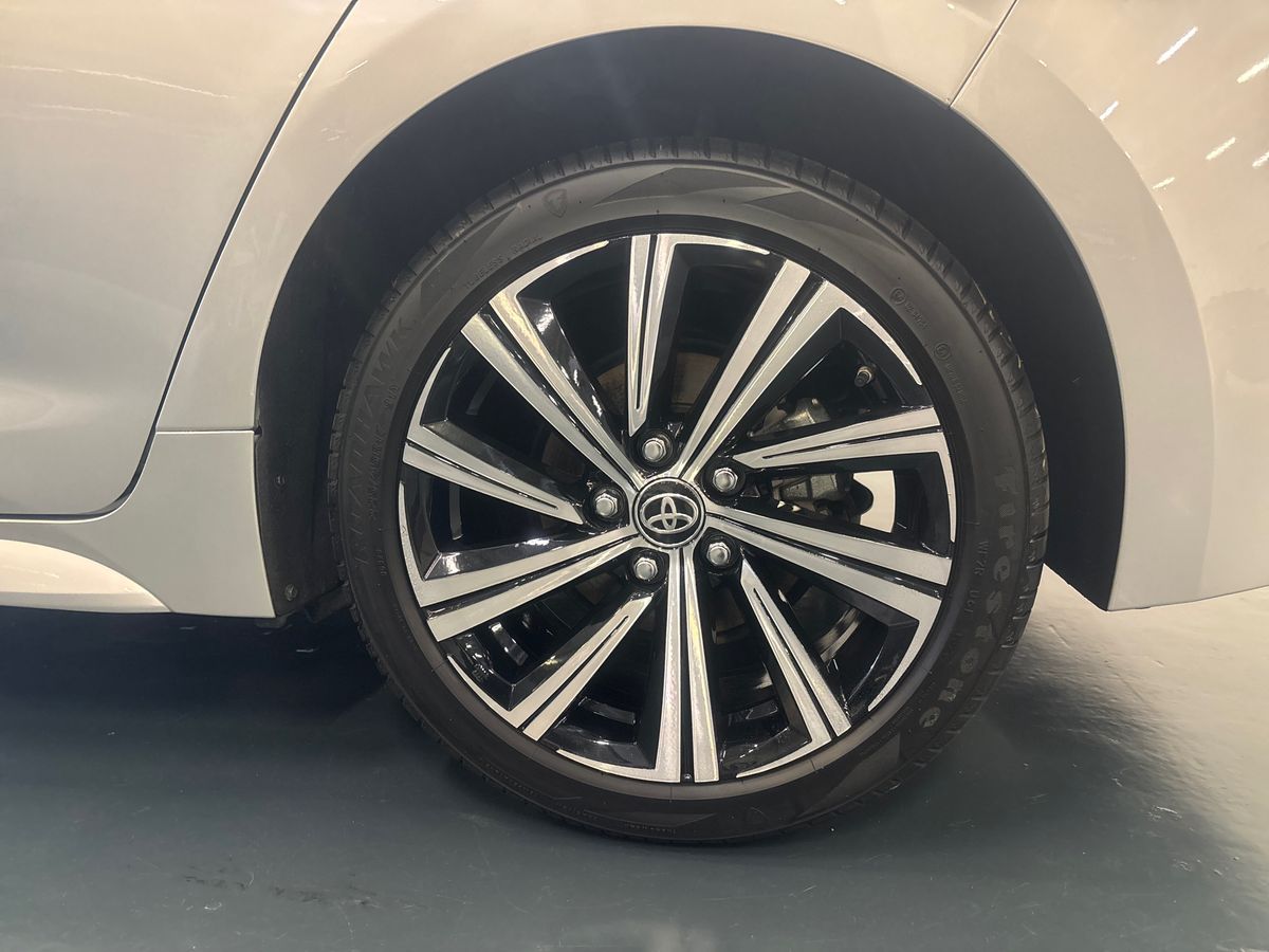 TOYOTA COROLLA HB Corolla HB 1.8 Hybrid Comfort + Pack Sport