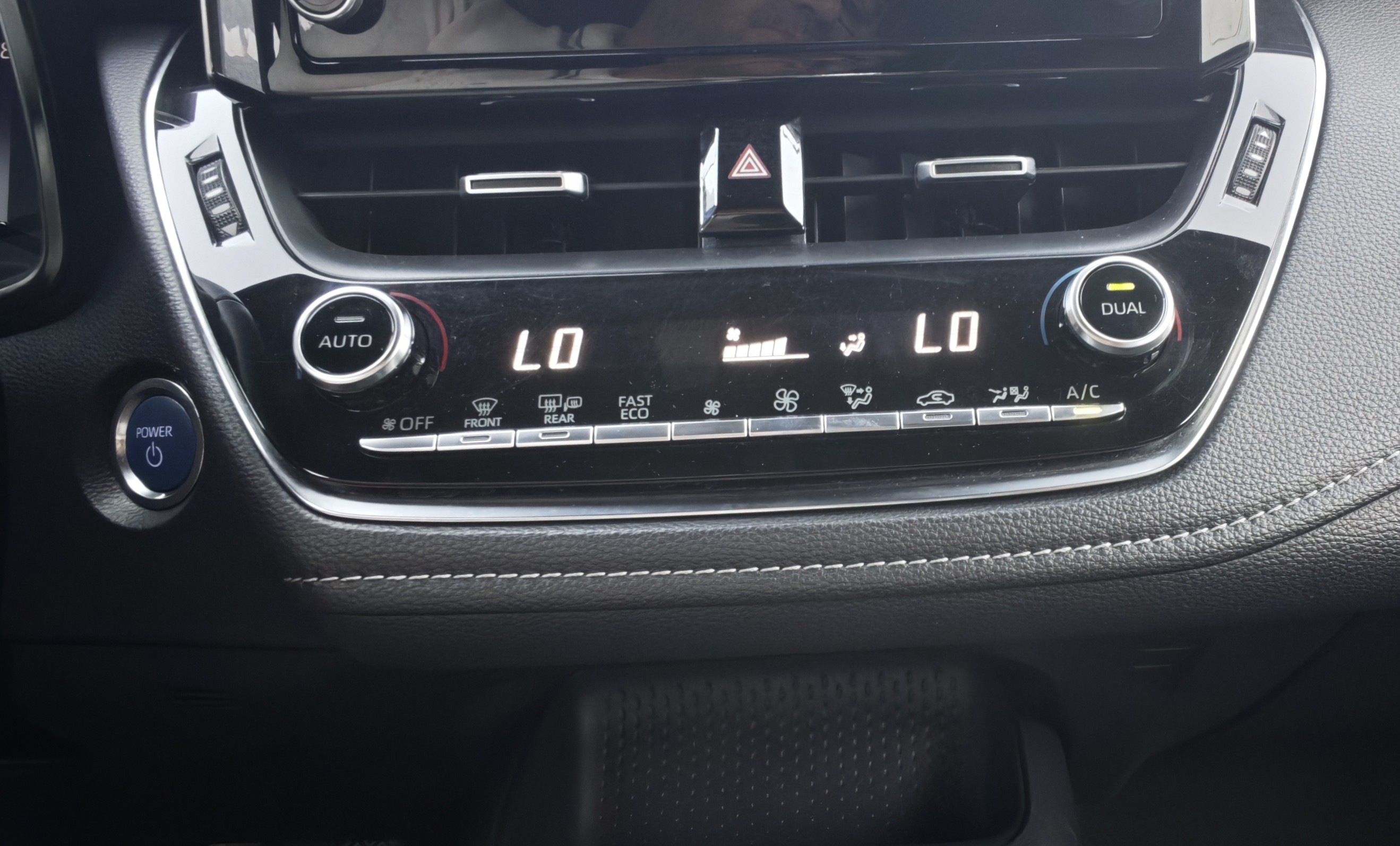 TOYOTA COROLLA TS Corolla TS 1.8 Hybrid Comfort + Pack Sport