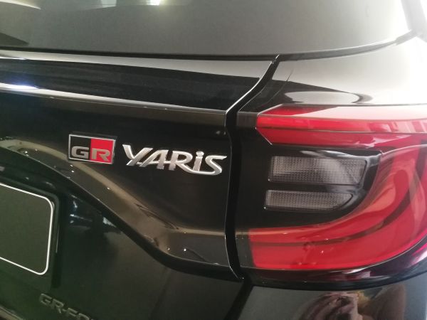 TOYOTA YARIS GR Yaris 1.6T Extreme Premium
