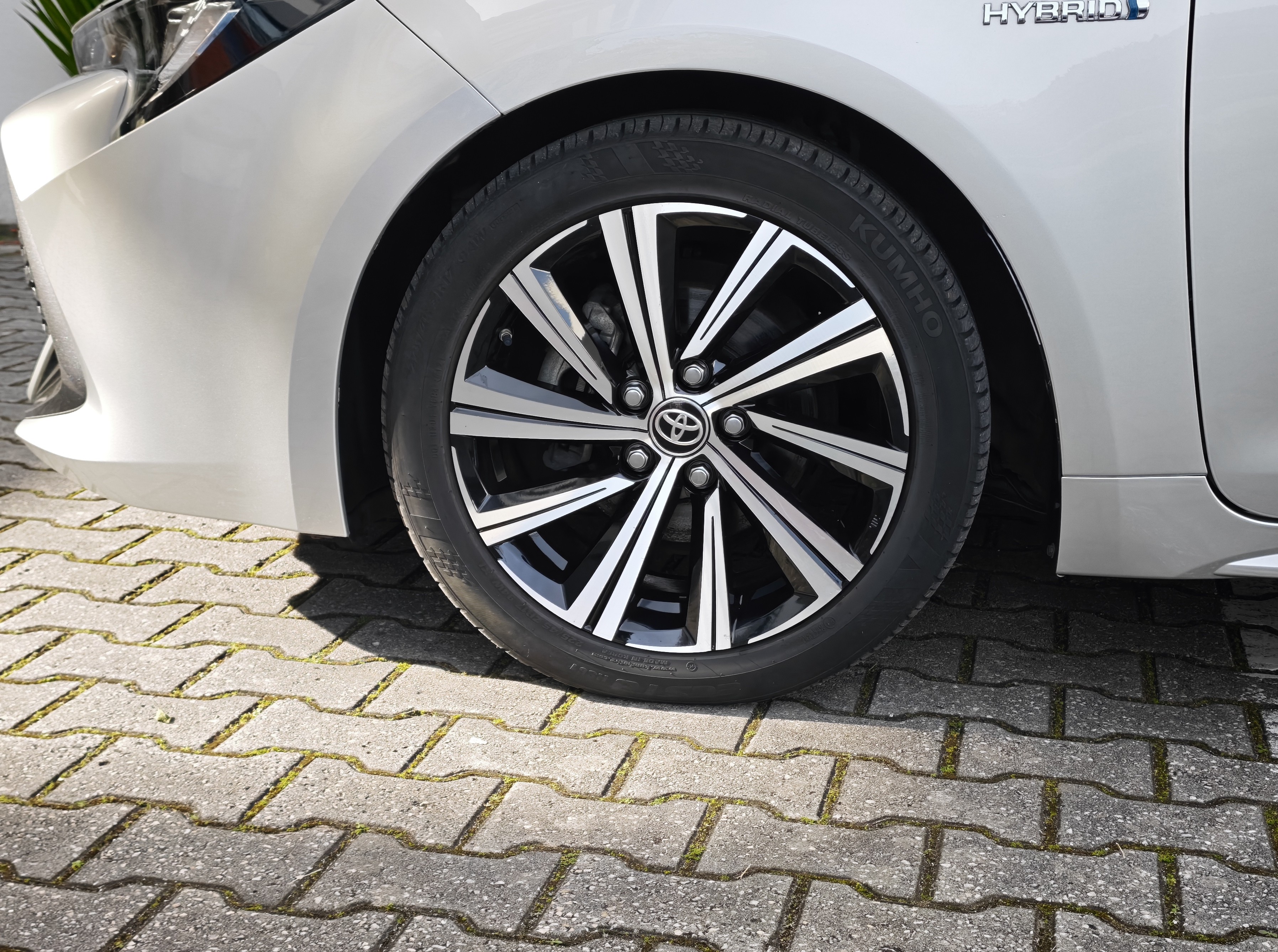 TOYOTA COROLLA HB Corolla HB 1.8 Hybrid Comfort + Pack Sport