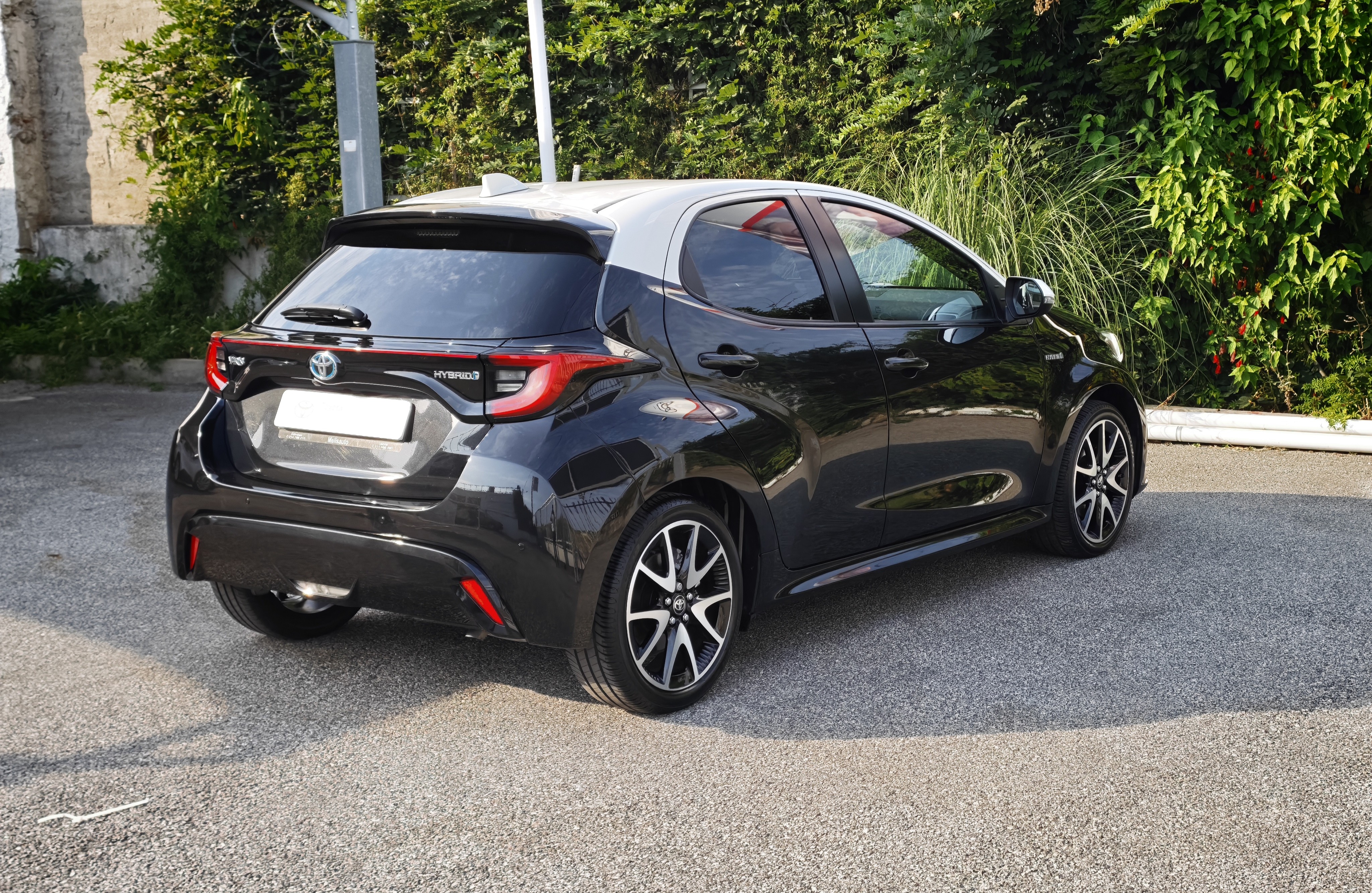 TOYOTA YARIS NG Yaris 1.5 Hybrid Dynamic Force SQUARE Collection