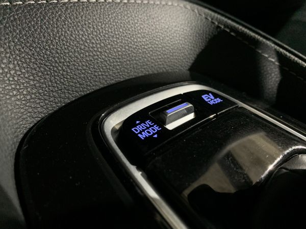 TOYOTA COROLLA HB Corolla HB 1.8 Hybrid Comfort + Pack Sport