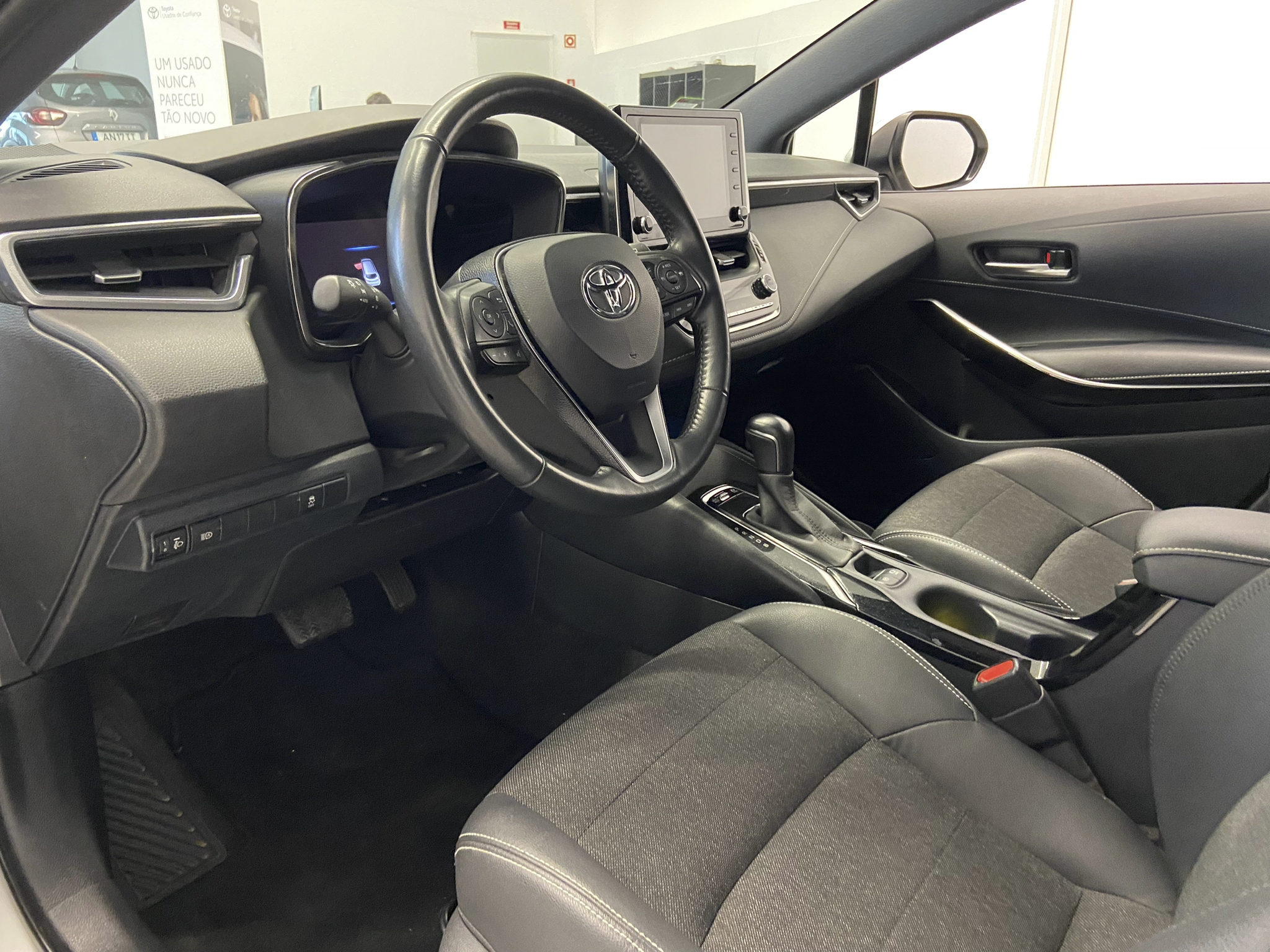 TOYOTA COROLLA TS Corolla TS 1.8 Hybrid Comfort + Pack Sport