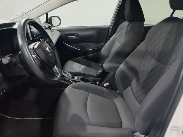 TOYOTA COROLLA SEDAN 1.8 Hybrid Exclusive