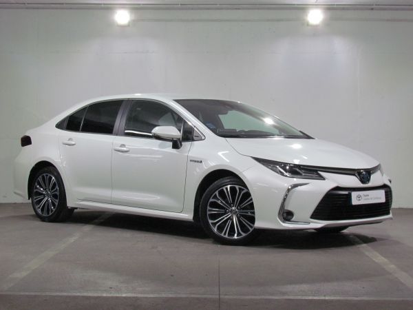 TOYOTA COROLLA SEDAN 1.8 Hybrid Exclusive