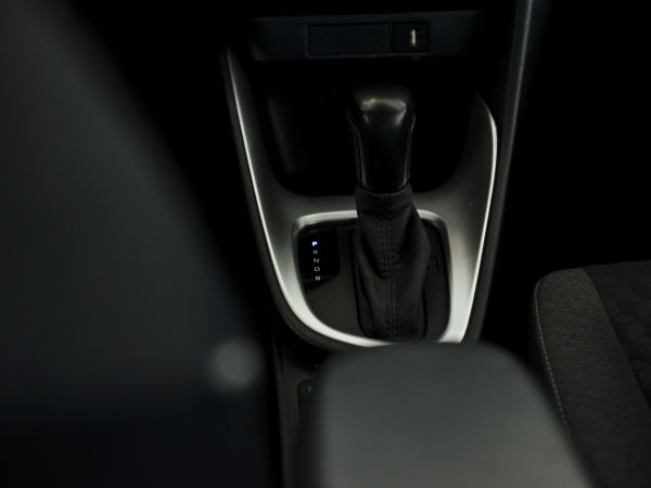 TOYOTA YARIS NG Yaris 1.5 Hybrid Dynamic Force Comfort Plus