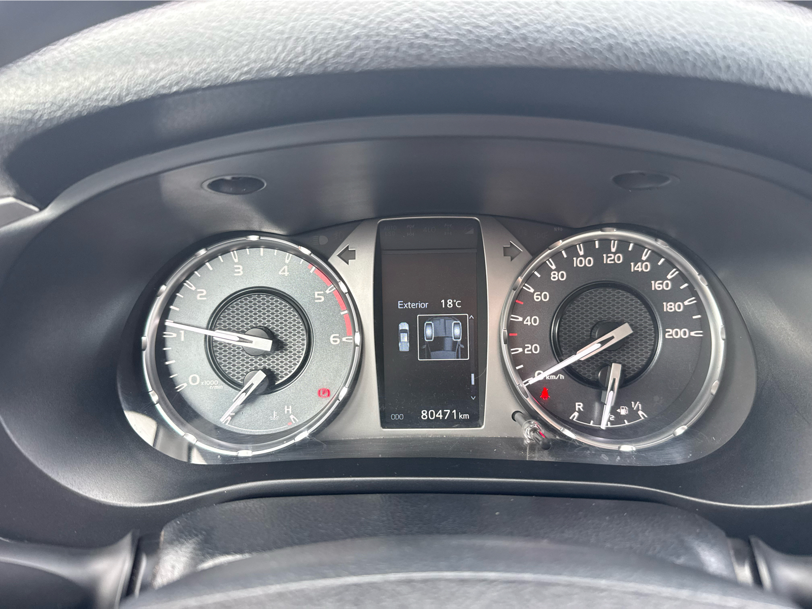 TOYOTA HILUX Hilux 2.4D 4x4 Cabina Dupla Caixa Met�lica