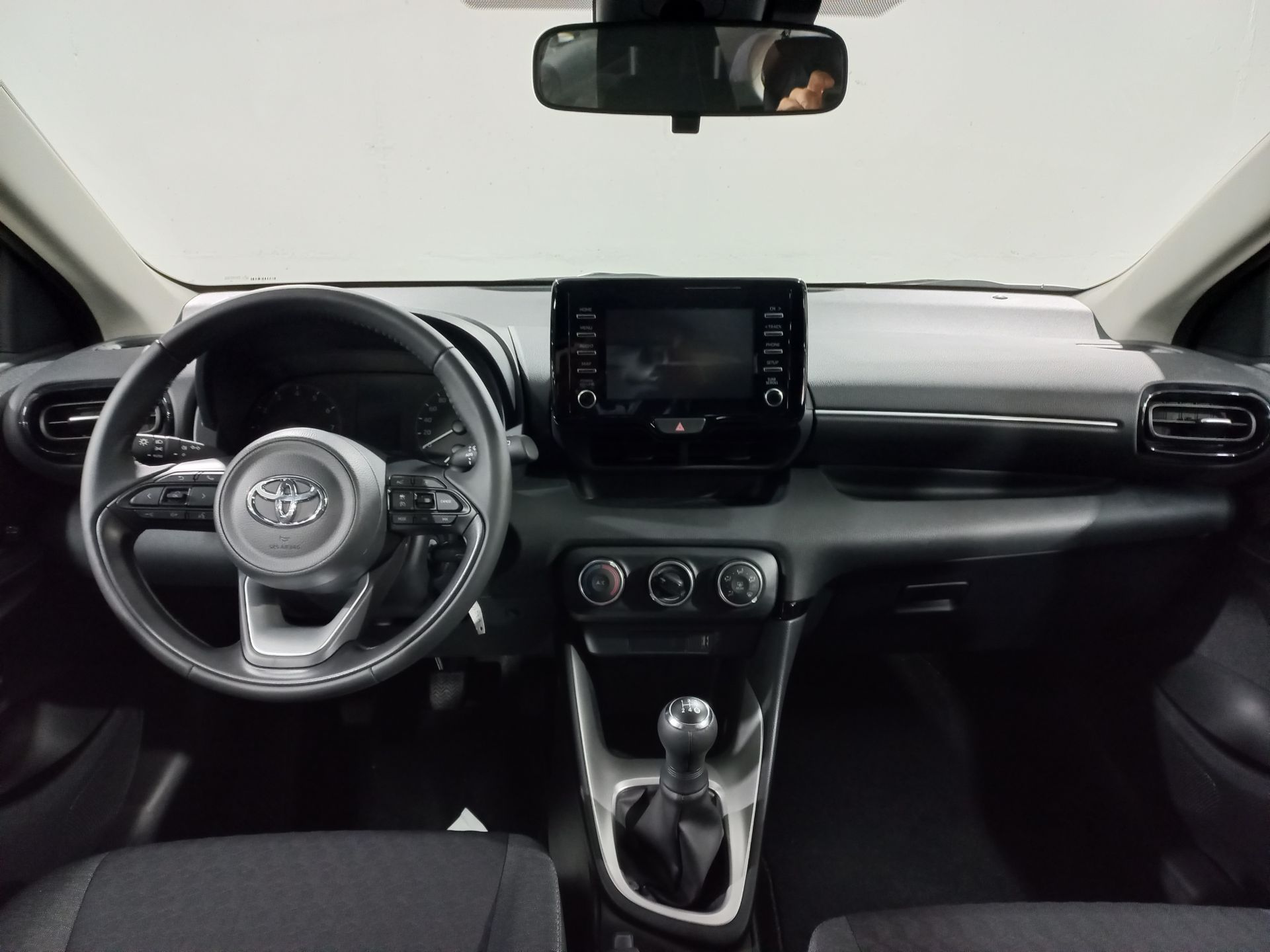 TOYOTA YARIS NG Yaris 1.0 Comfort Plus